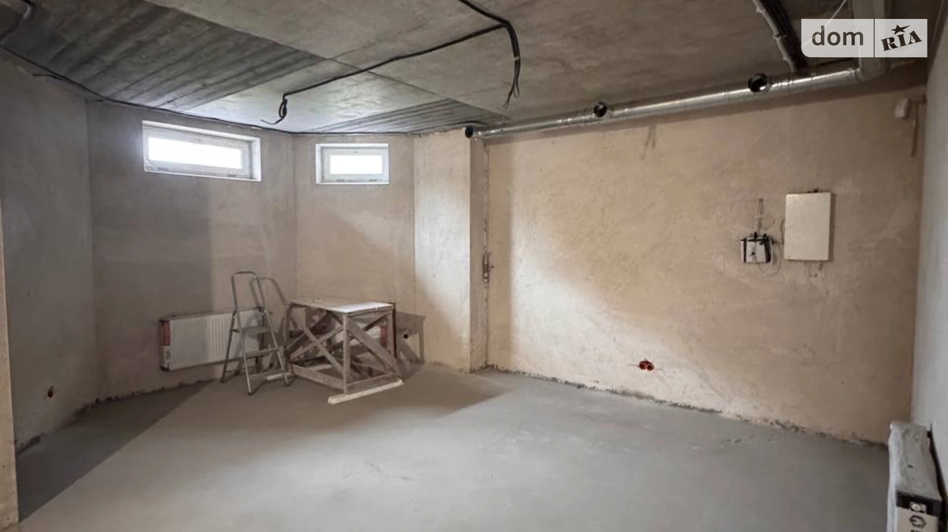 Продается дом на 2 этажа 283 кв. м с беседкой, цена: 155000 $ - фото 2