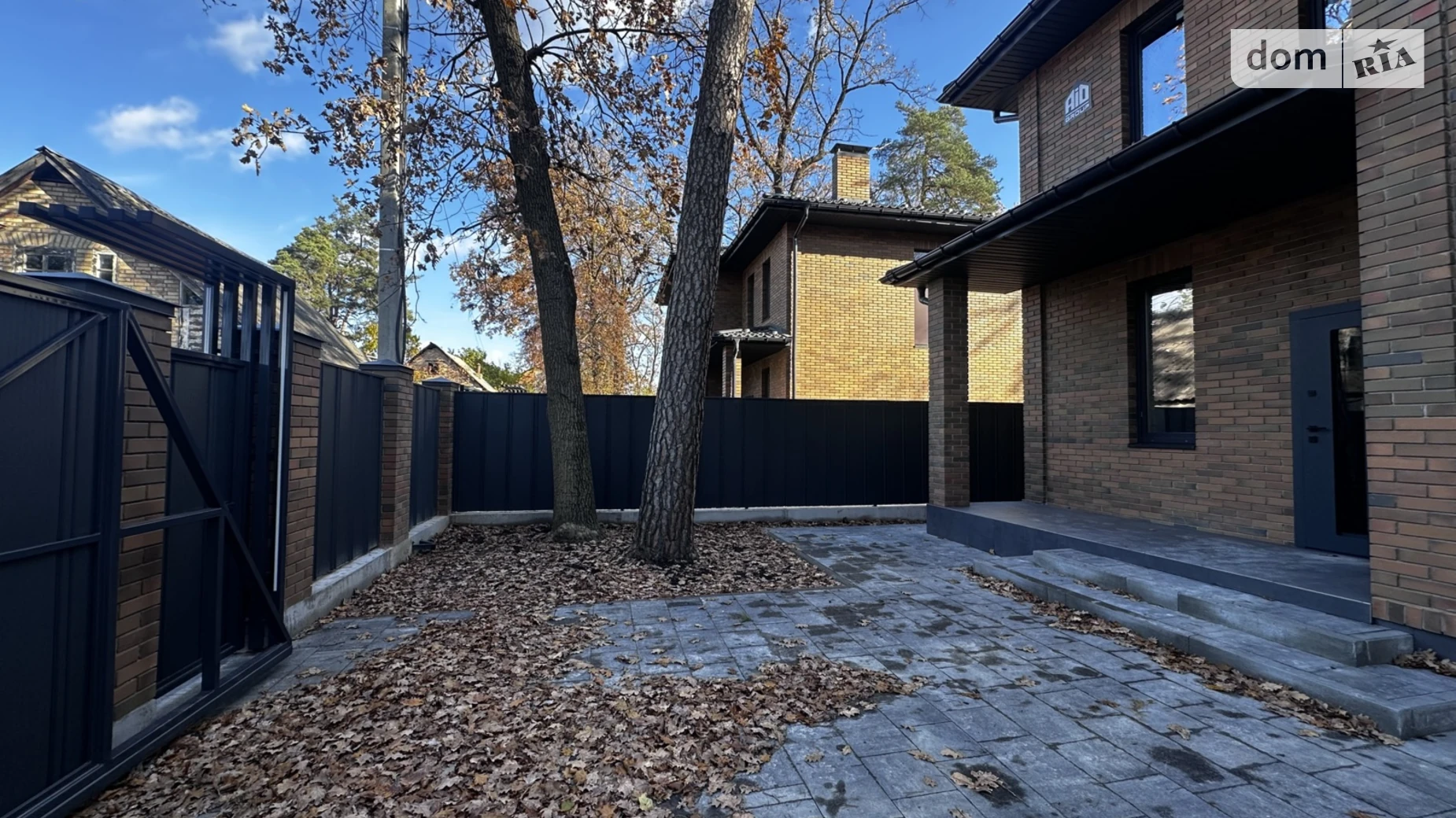 Продается дом на 2 этажа 130 кв. м с беседкой, цена: 190000 $ - фото 2