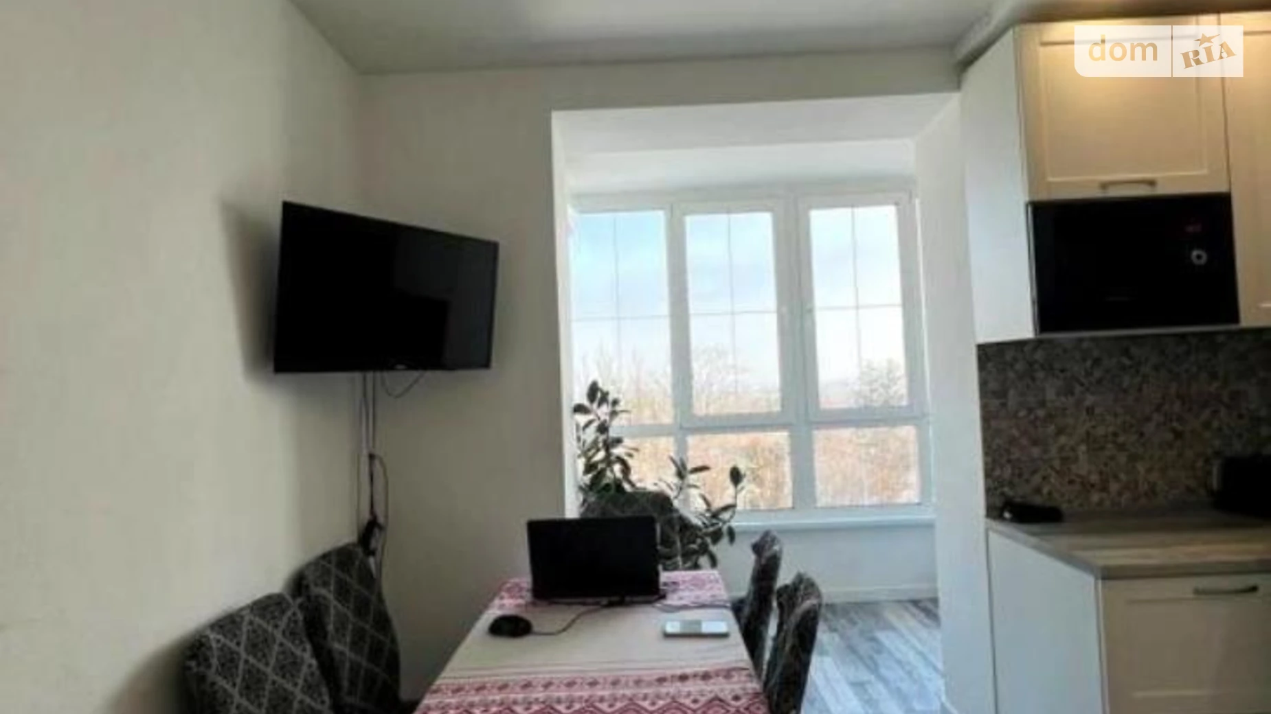 Продается 2-комнатная квартира 63 кв. м в Киеве, ул. Академика Лебедева, 1 корпус 1 - фото 2