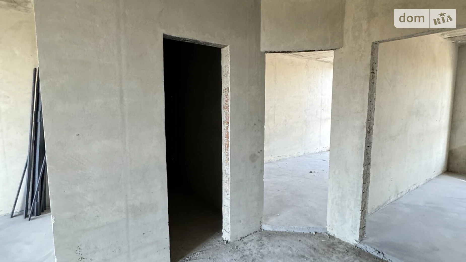 Продается 3-комнатная квартира 68 кв. м в Ивано-Франковске, ул. Набережная-Сагайдачного, 3 - фото 2