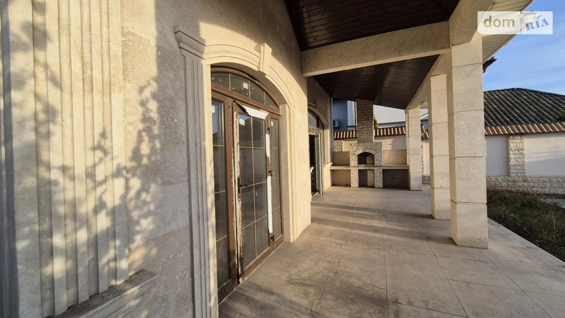 Продается дом на 2 этажа 162 кв. м с гаражом, цена: 180000 $ - фото 3