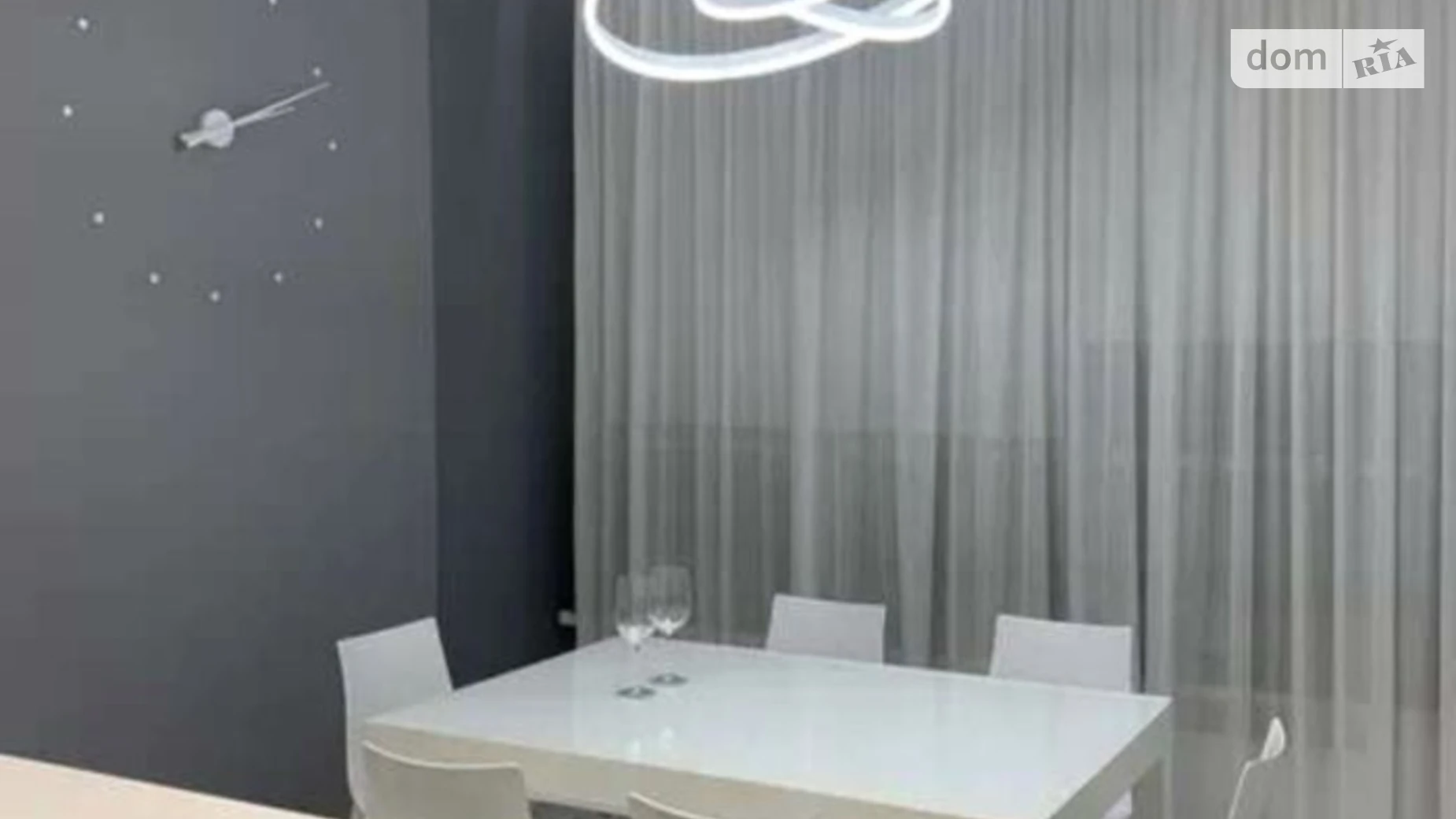 Сдается в аренду 1-комнатная квартира 55 кв. м в Одессе, бул. Французский, 60Б - фото 2