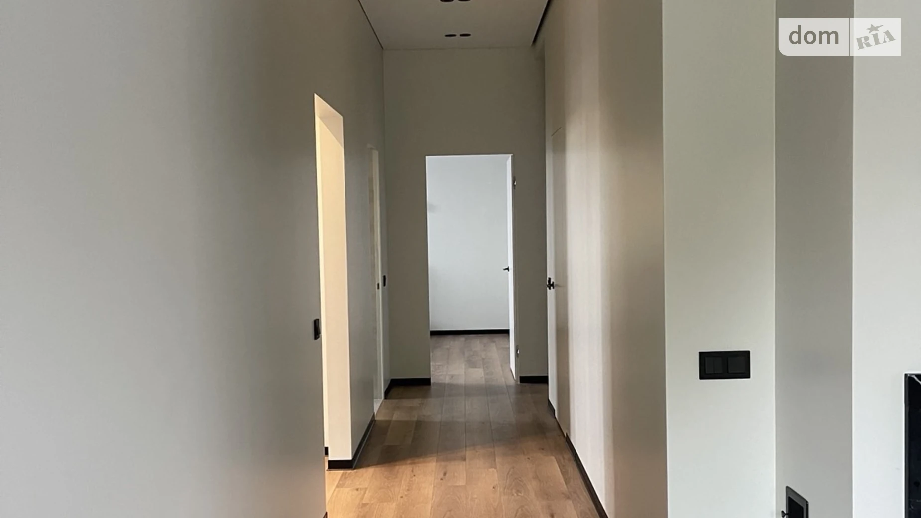 Продается одноэтажный дом 220 кв. м с подвалом, цена: 240000 $ - фото 4