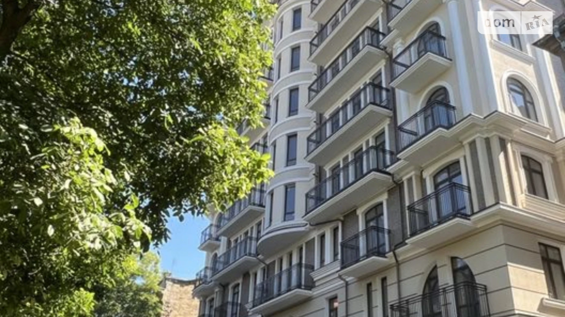 Продается 6-комнатная квартира 218.9 кв. м в Одессе, ул. Бориса Литвака, 9 - фото 2