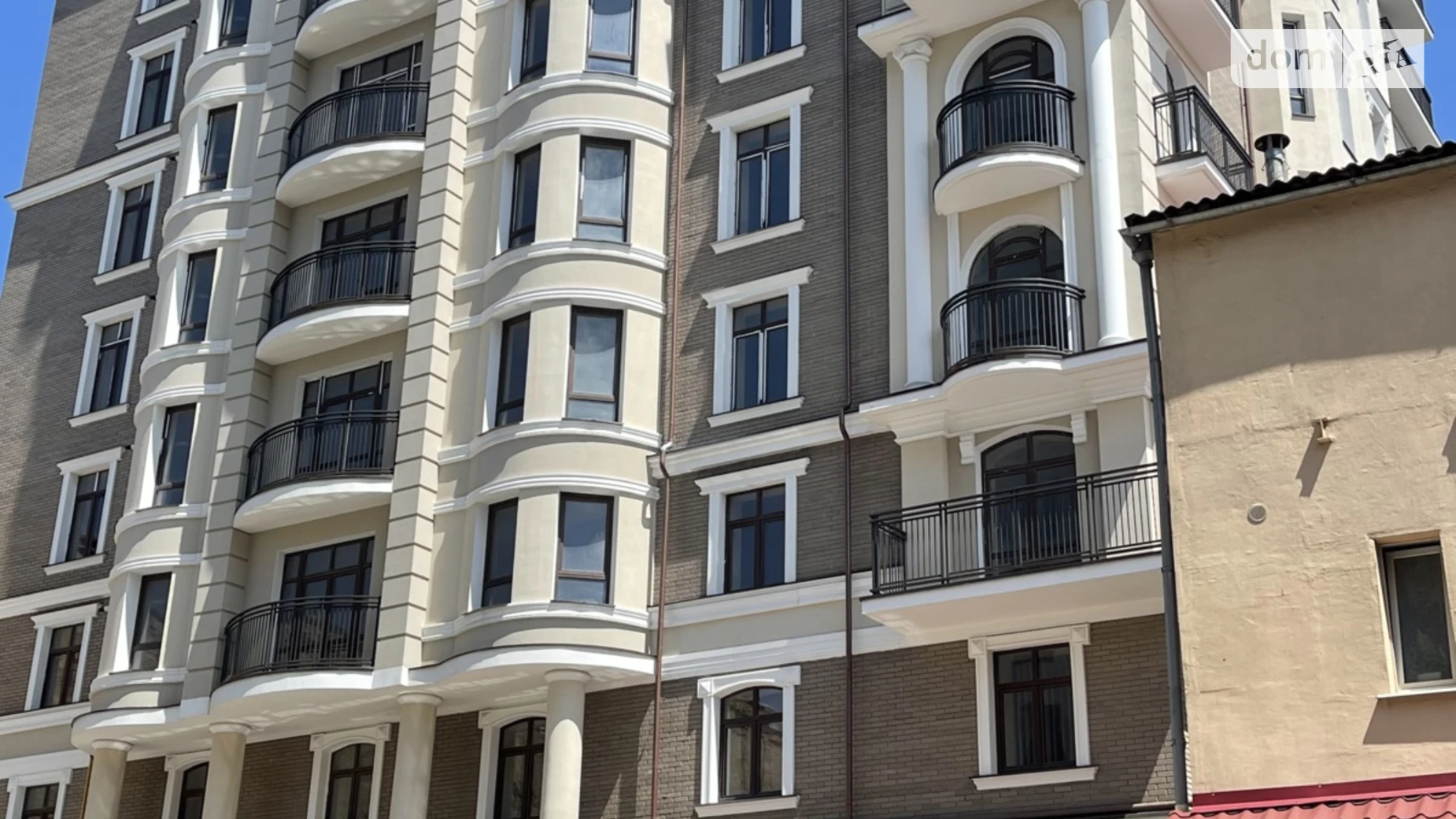 Продается 6-комнатная квартира 218.9 кв. м в Одессе, ул. Бориса Литвака, 9 - фото 3