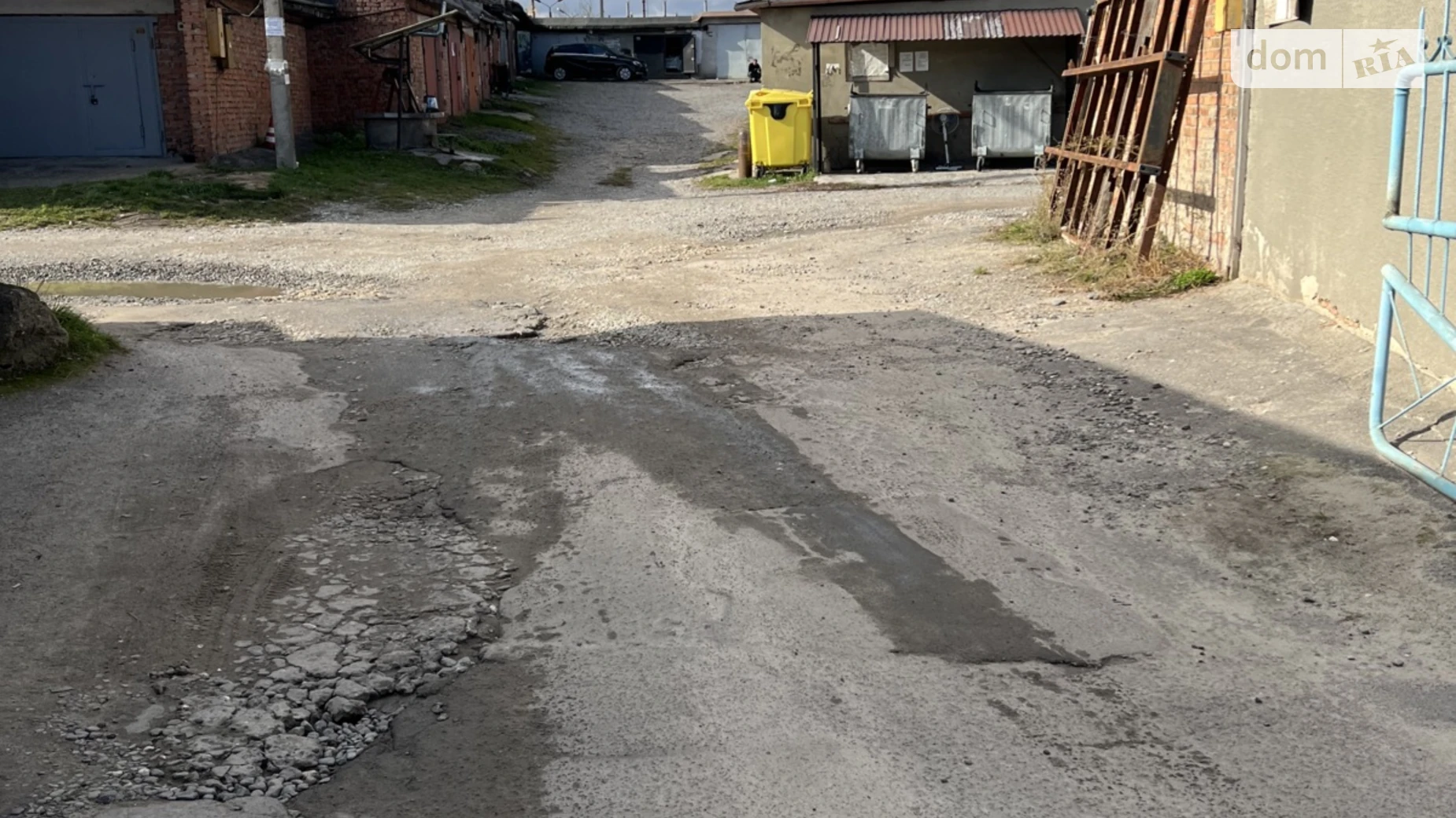 Продается отдельно стоящий гараж под легковое авто на 33 кв. м, цена: 12000 $ - фото 2