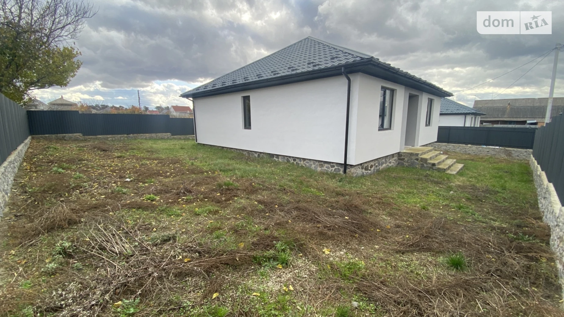 Продается одноэтажный дом 100 кв. м с беседкой, цена: 65000 $ - фото 2