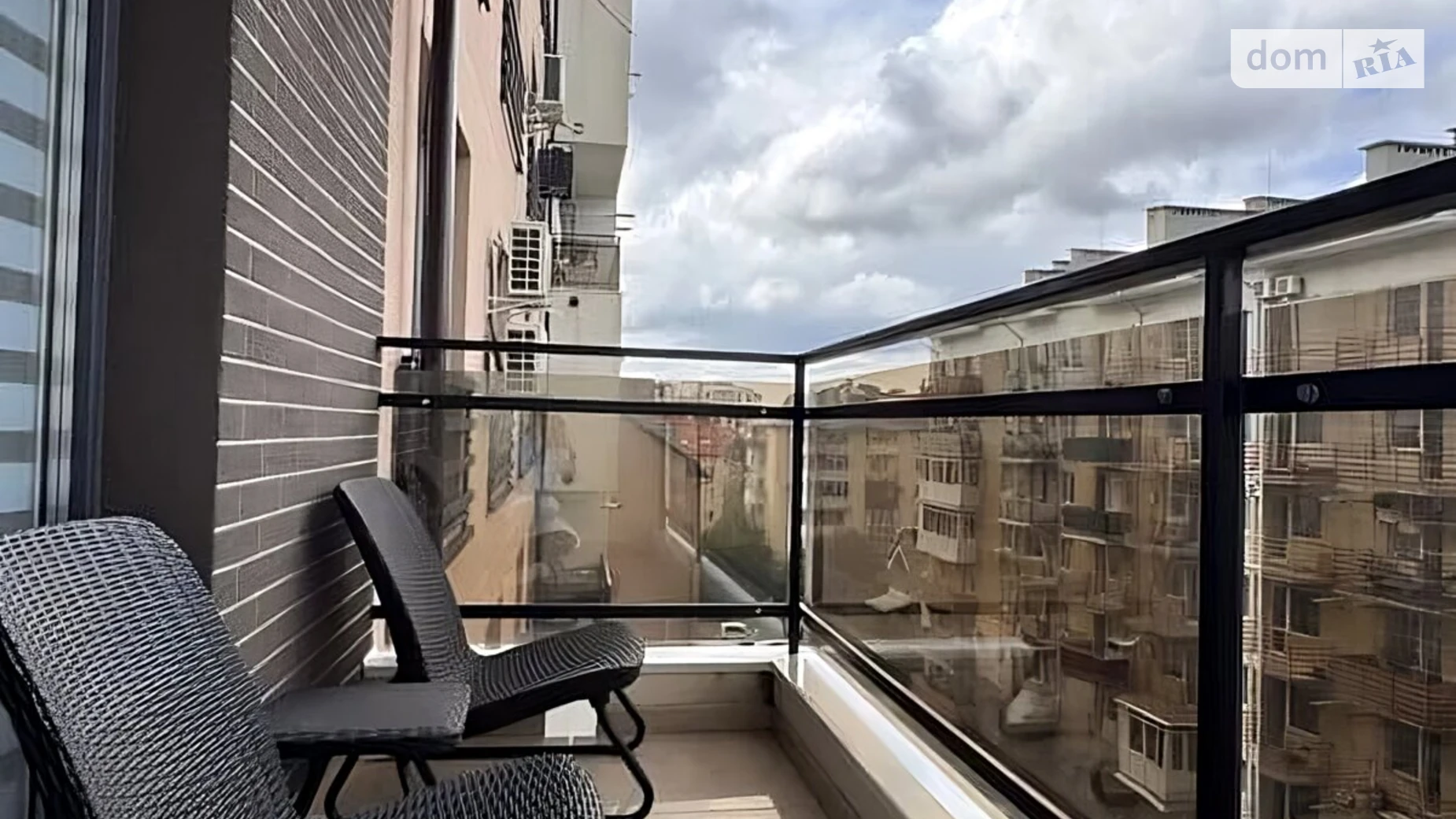 Продается 1-комнатная квартира 53.1 кв. м в Ужгороде, ул. Петра Линтура, 7 - фото 5