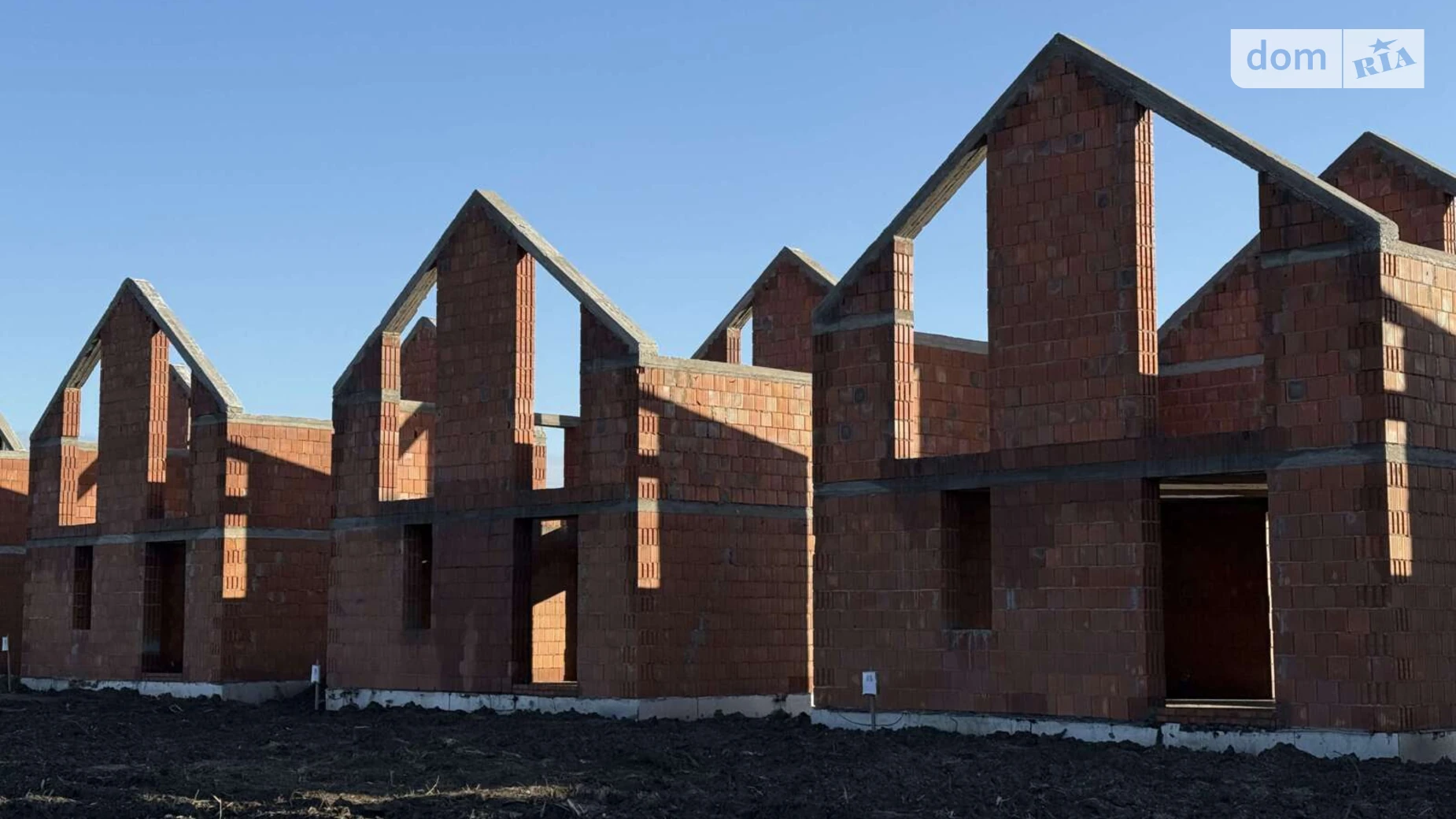 Продается дом на 2 этажа 95 кв. м с гаражом, цена: 70680 $ - фото 3