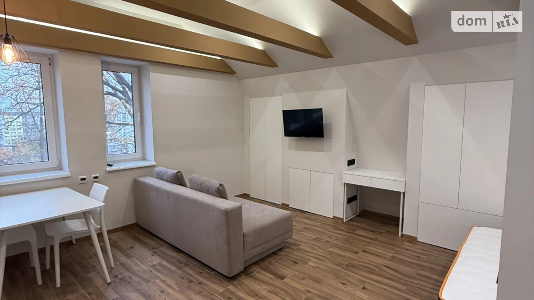 Продається 1-кімнатна квартира 36 кв. м у Ірпені, вул. Миколи Сингаївського(Ново-Оскольська), 55А - фото 3