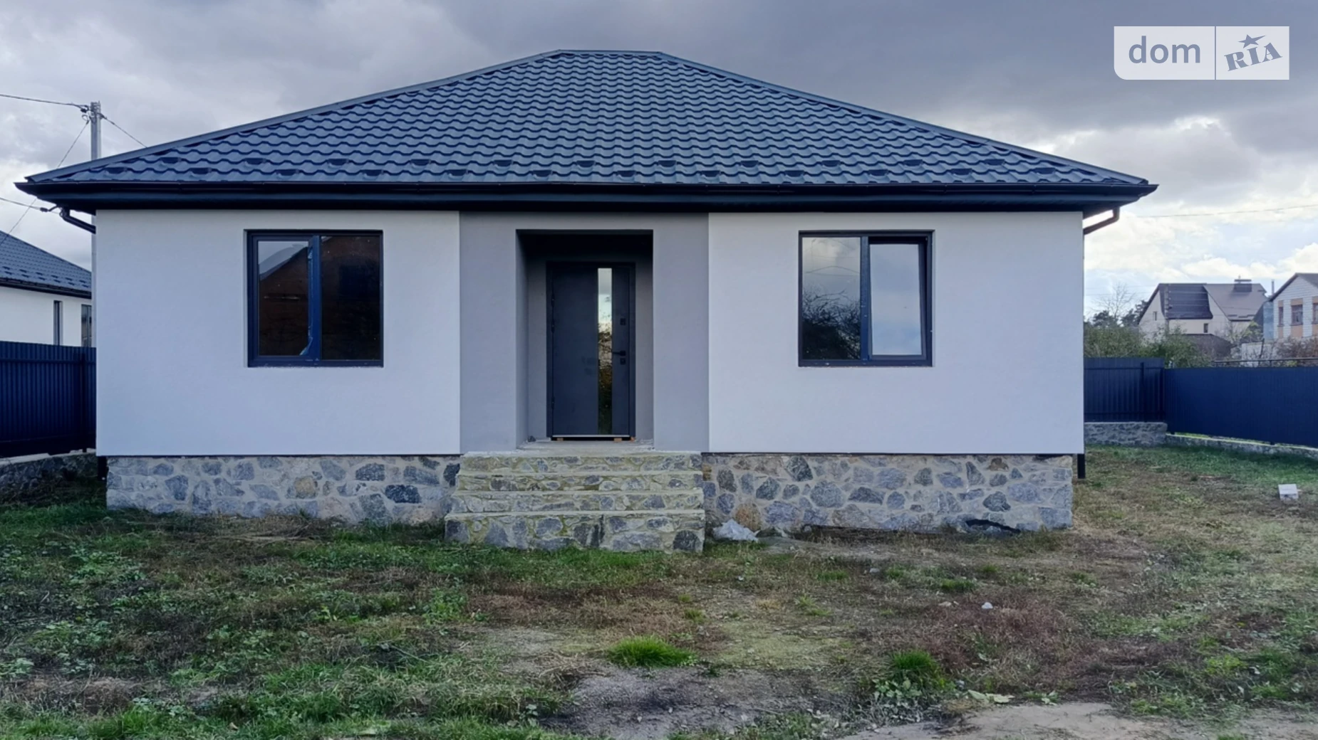 Продается одноэтажный дом 110 кв. м с бассейном, цена: 80000 $ - фото 2