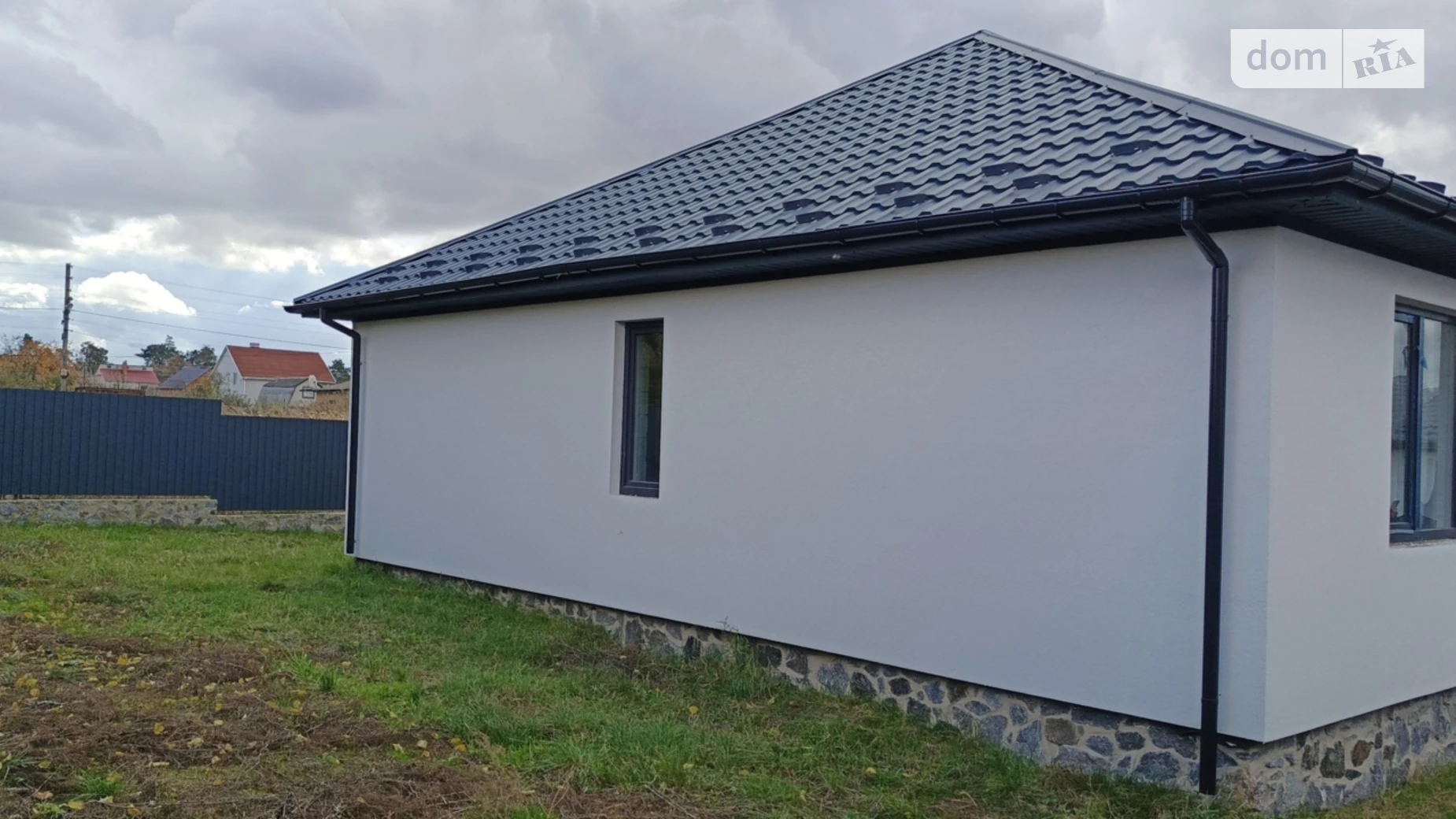 Продается одноэтажный дом 110 кв. м с бассейном, цена: 80000 $ - фото 5