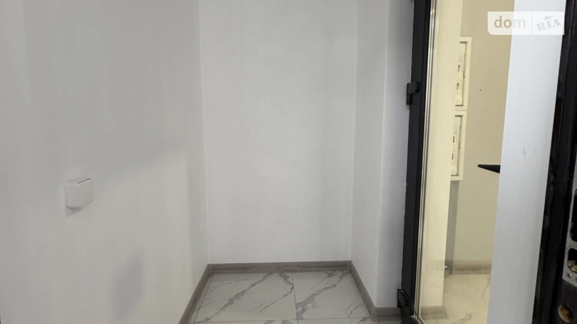 Продається 1-кімнатна квартира 35 кв. м у Ірпені, вул. Миколи Сингаївського(Новооскольська), 55А - фото 3