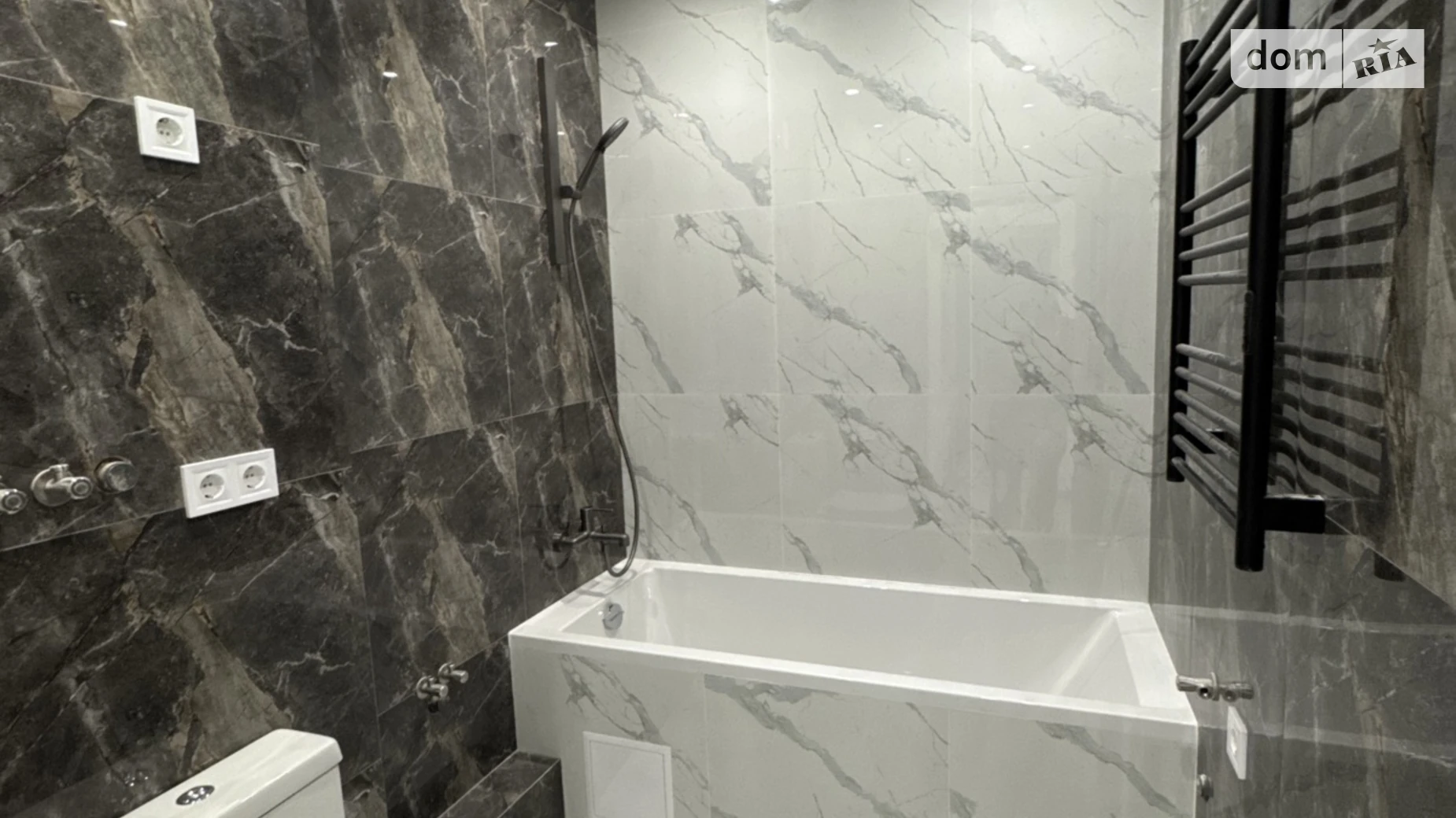 Продається 1-кімнатна квартира 35 кв. м у Ірпені, вул. Миколи Сингаївського(Новооскольська), 55А - фото 2