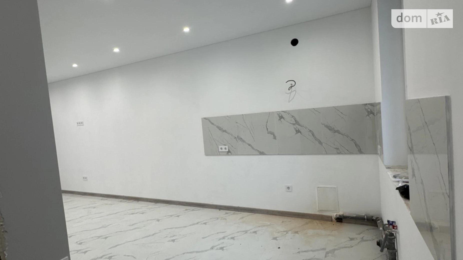 Продається 1-кімнатна квартира 35 кв. м у Ірпені, вул. Миколи Сингаївського(Новооскольська), 55А - фото 5