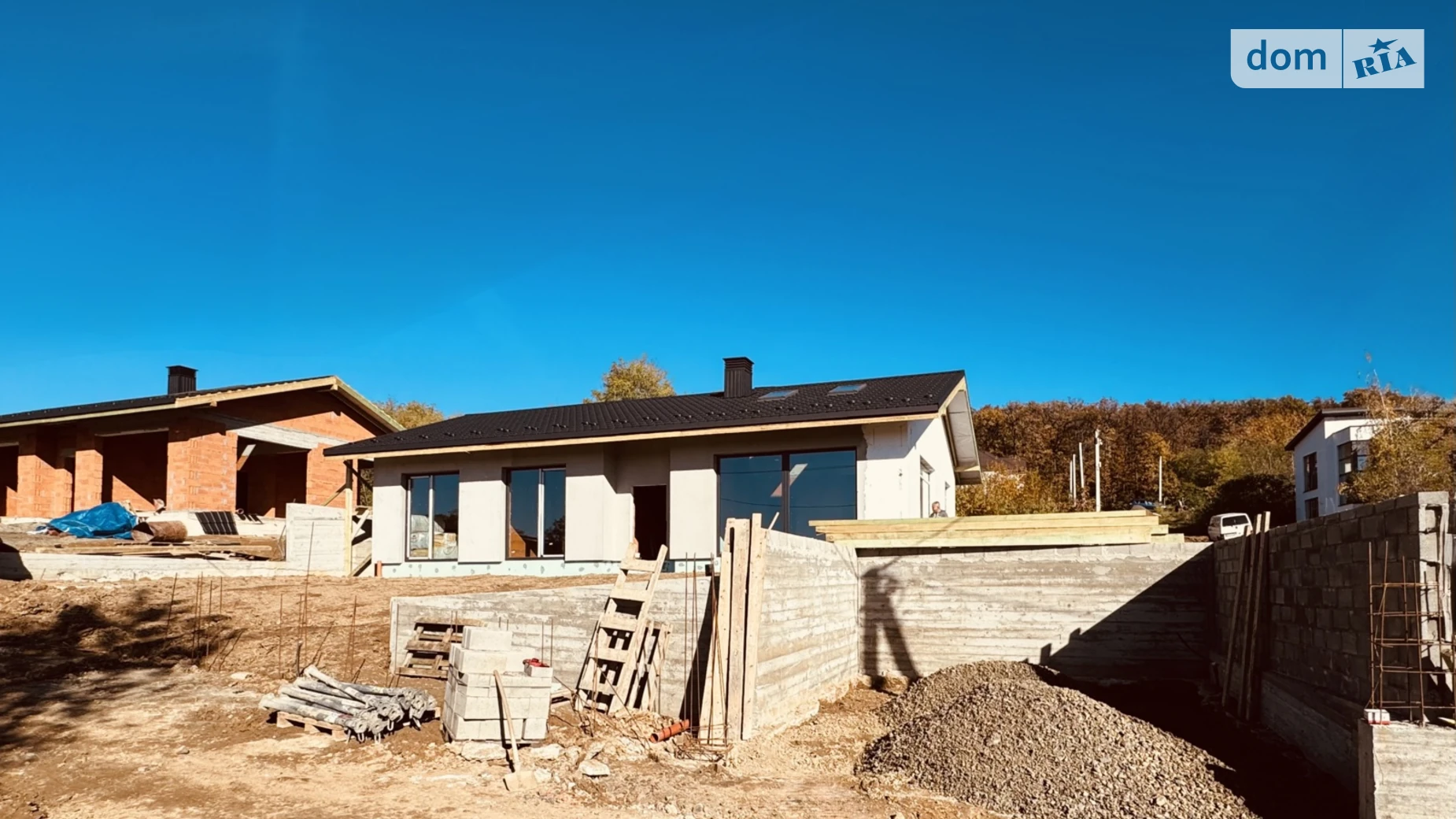 Продается одноэтажный дом 147 кв. м с беседкой, цена: 148000 $ - фото 3