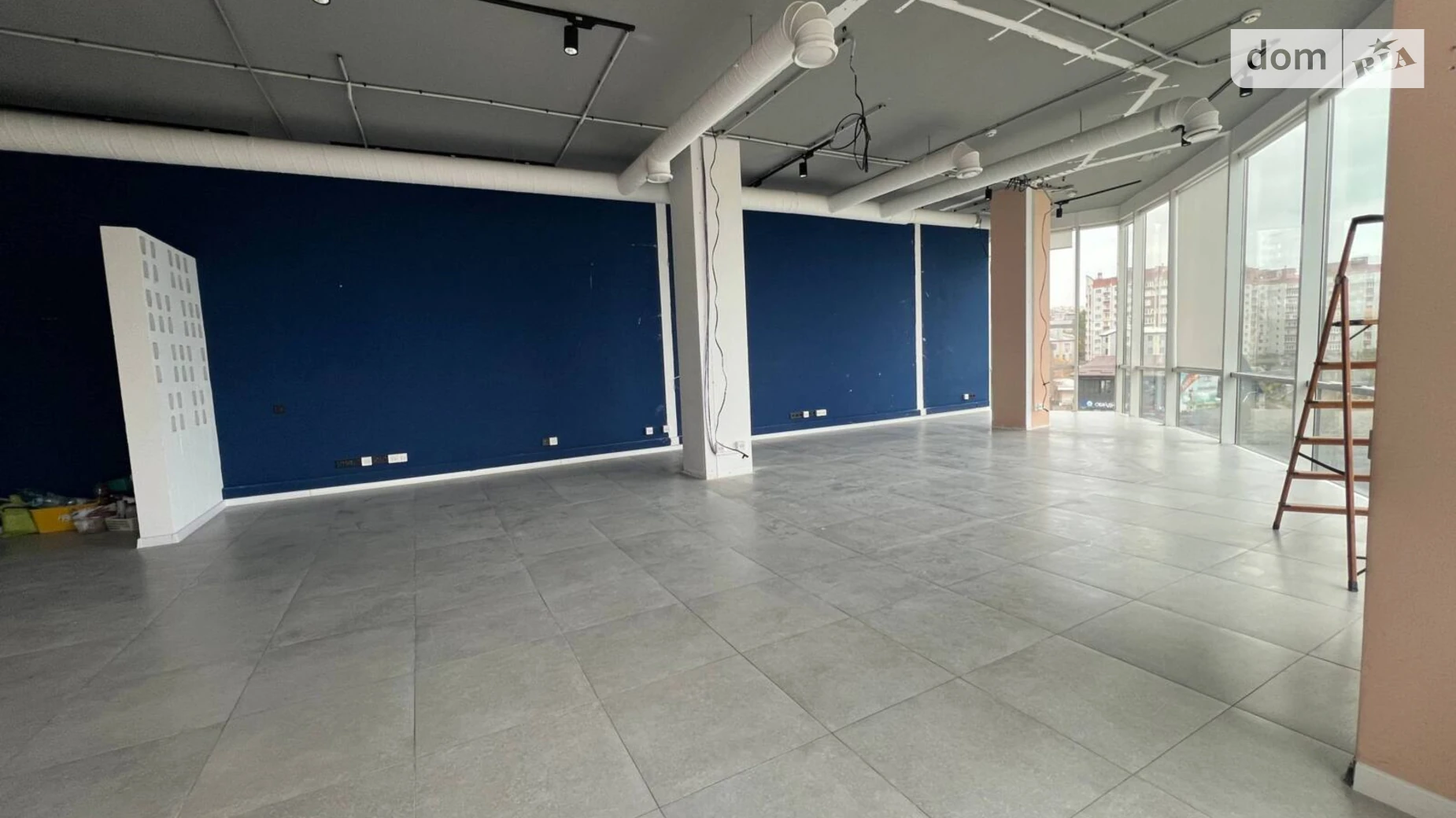 Сдается в аренду офис 84.4 кв. м в бизнес-центре, цена: 35448 грн - фото 3