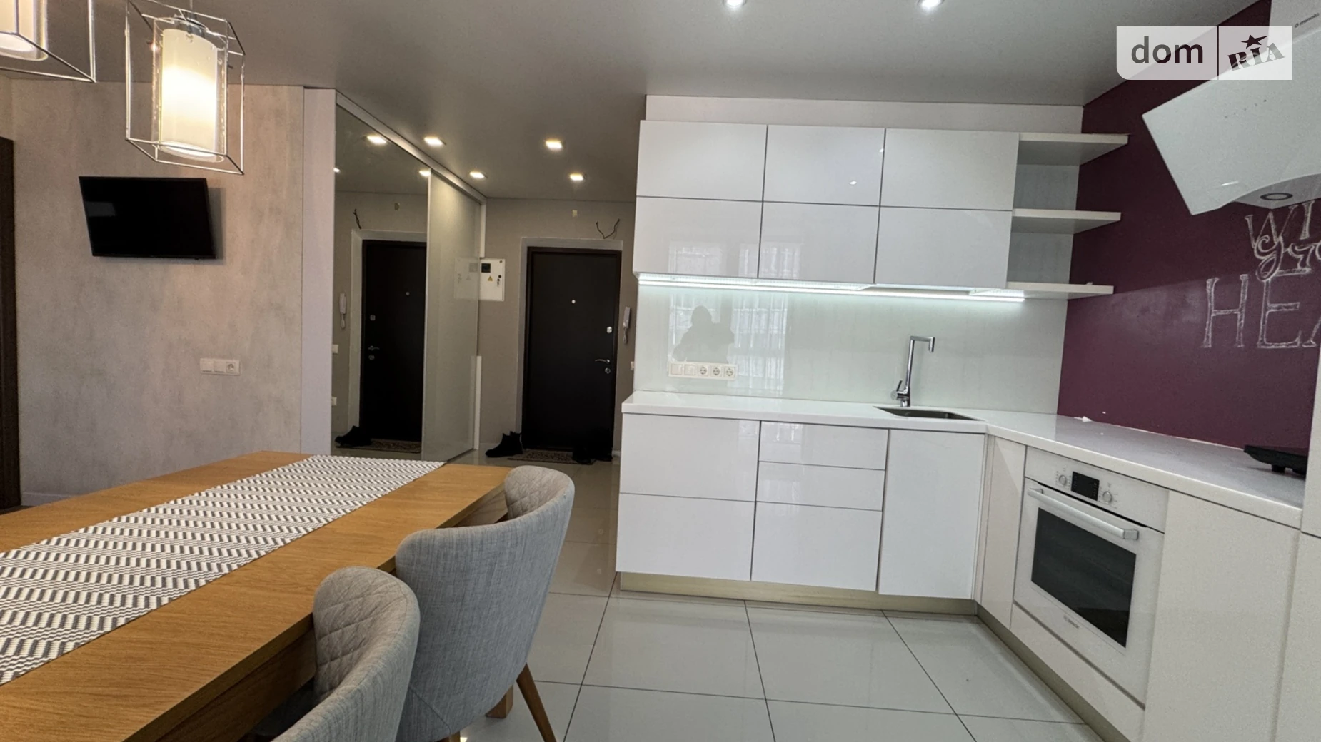 Продается 1-комнатная квартира 47 кв. м в Хмельницком, ул. Кармелюка - фото 2