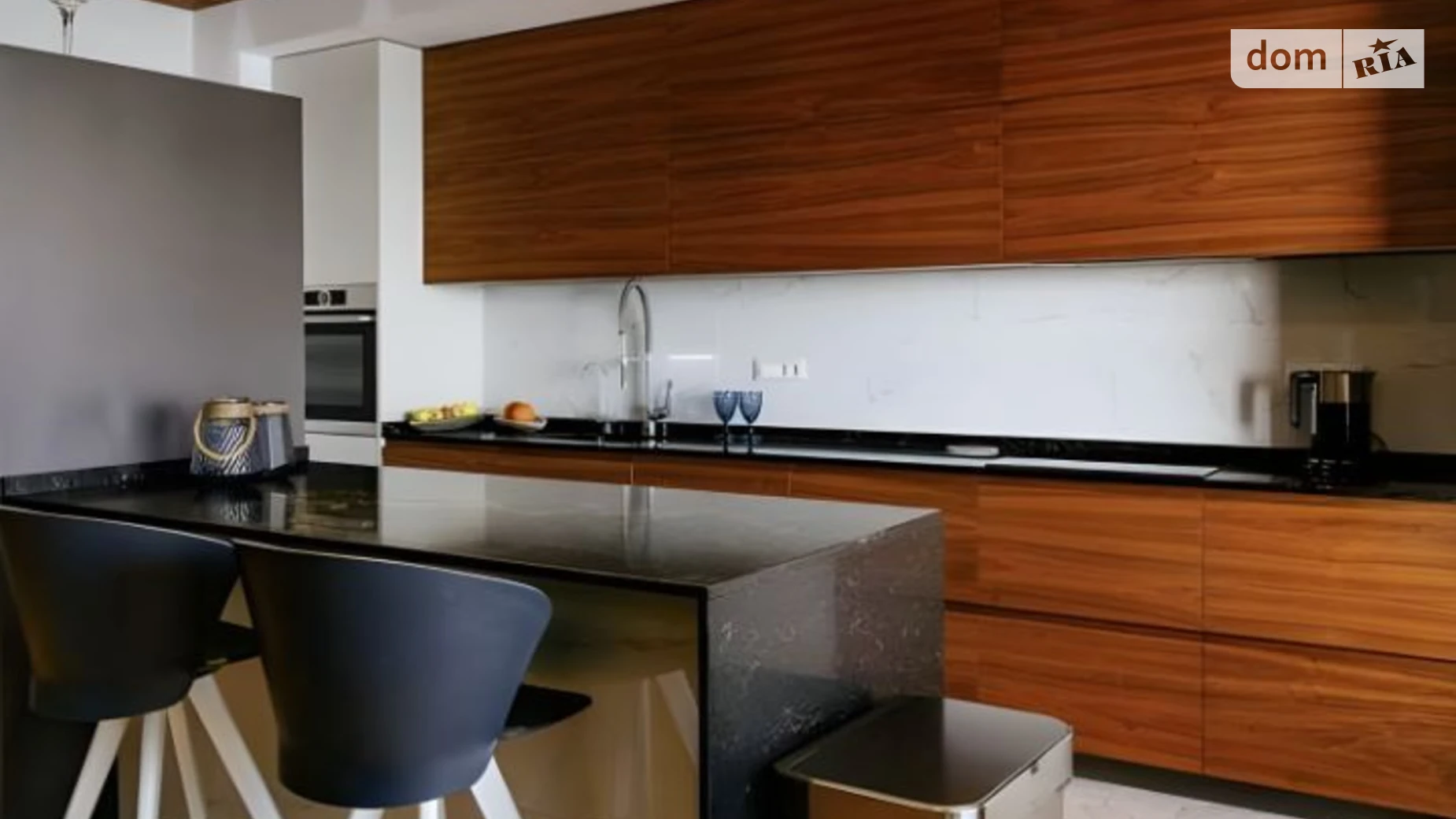 Здається в оренду будинок 4 поверховий 520 кв. м з гаражем, цена: 5000 $ - фото 3