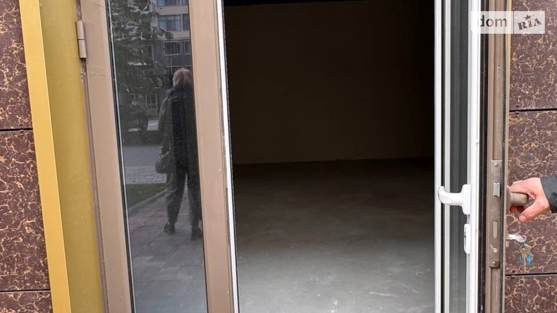 Продается помещения свободного назначения 63.9 кв. м в 19-этажном здании, цена: 97128 $ - фото 5