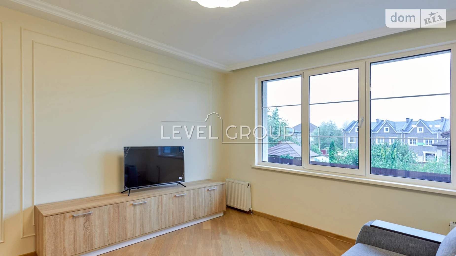 Продается 1-комнатная квартира 38 кв. м в Киеве, ул. Дмитрия Луценко(Крейсера "Аврора"), 6 - фото 2