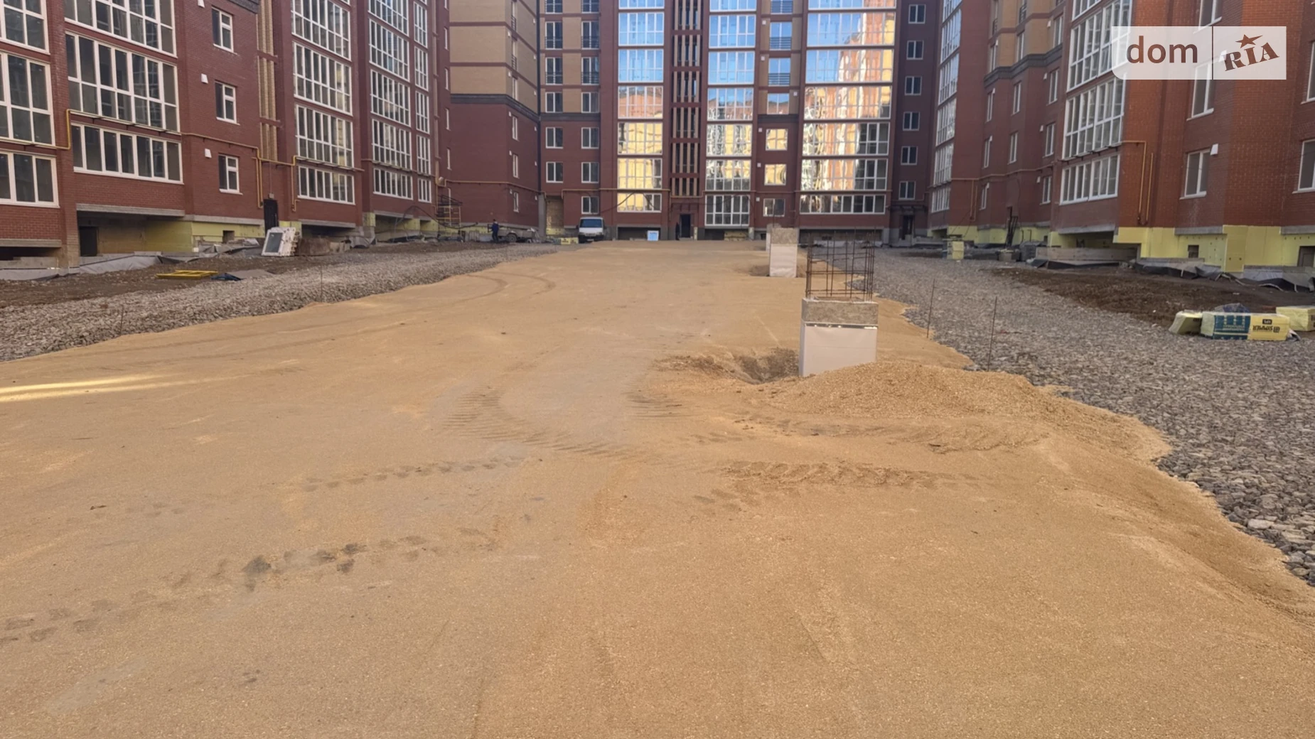 1-комнатная квартира 48 кв. м в Тернополе, ул. Троллейбусная, 7А - фото 3