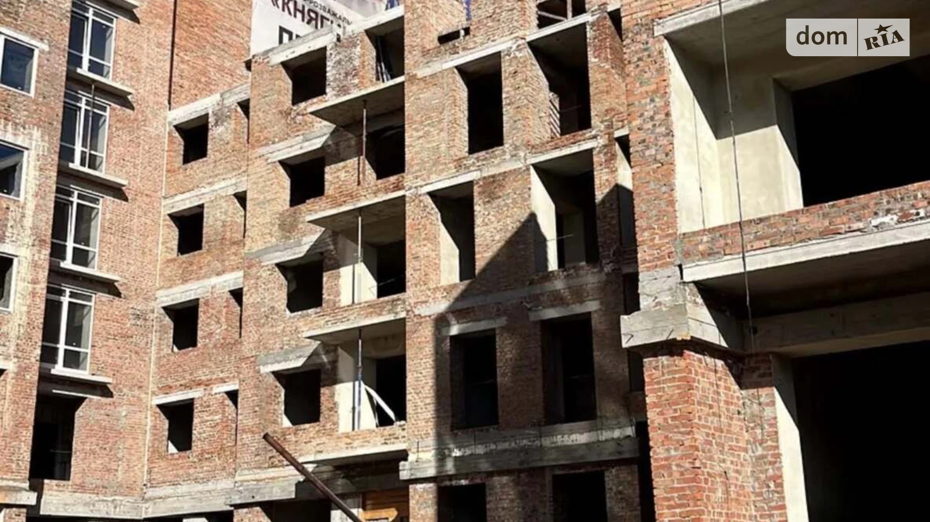 Продається 1-кімнатна квартира 35 кв. м у Івано-Франківську, вул. Княгинин, 44 корпус 29 - фото 2