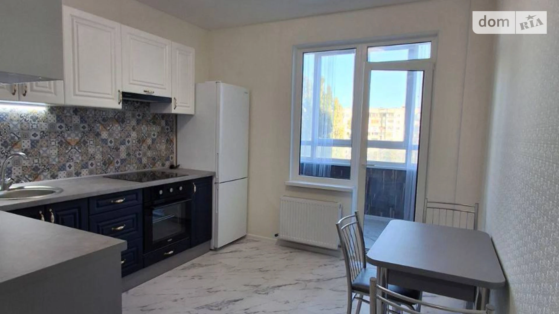 Сдается в аренду 1-комнатная квартира 43 кв. м в Одессе, мас. Радужный, 27 - фото 5