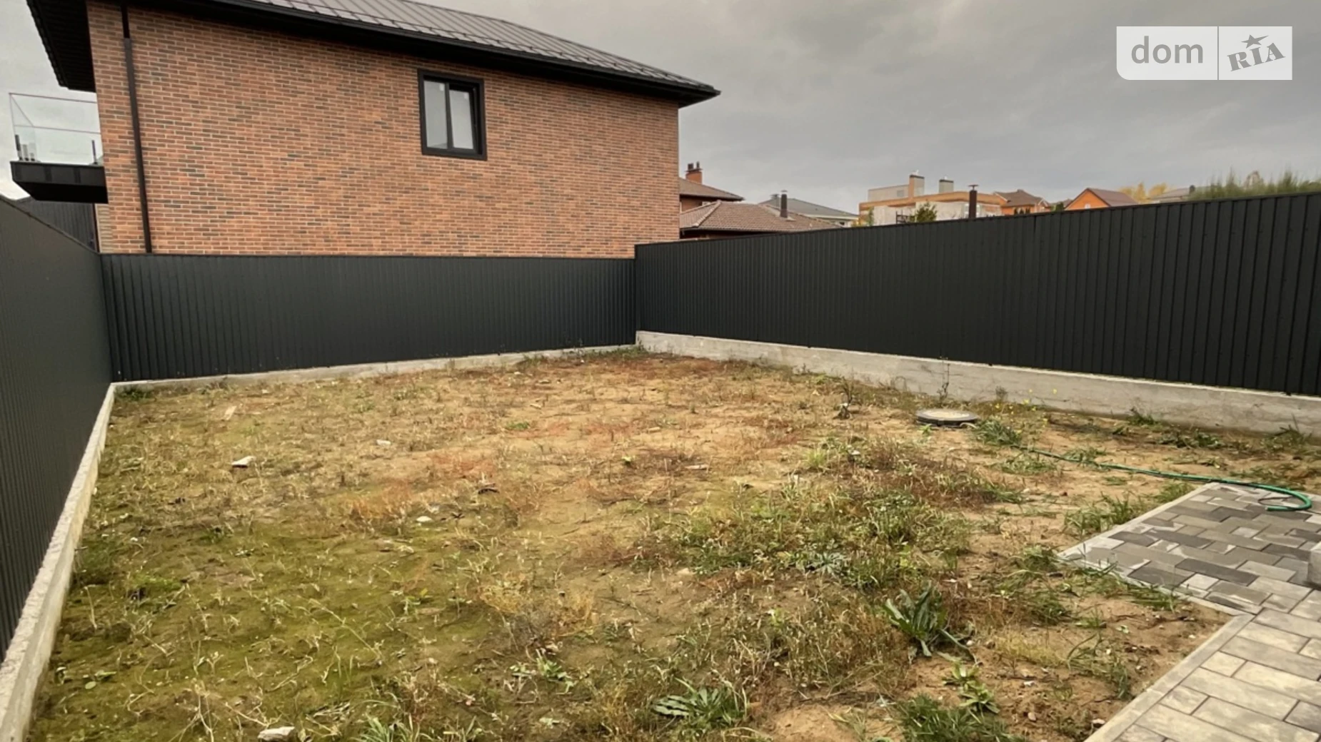 Продается дом на 2 этажа 115 кв. м с гаражом, цена: 93000 $ - фото 3