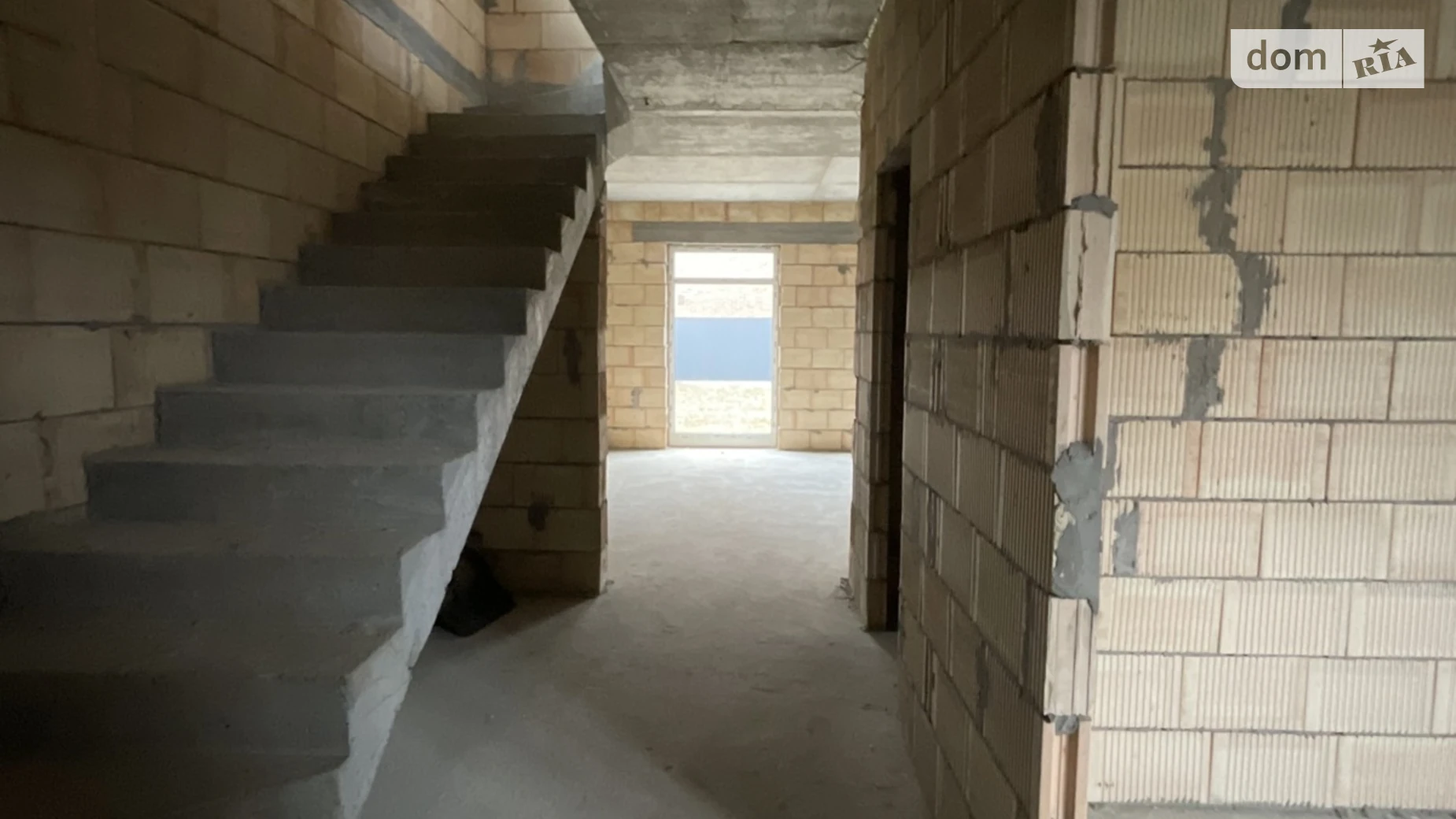 Продается дом на 2 этажа 115 кв. м с гаражом, цена: 93000 $ - фото 5