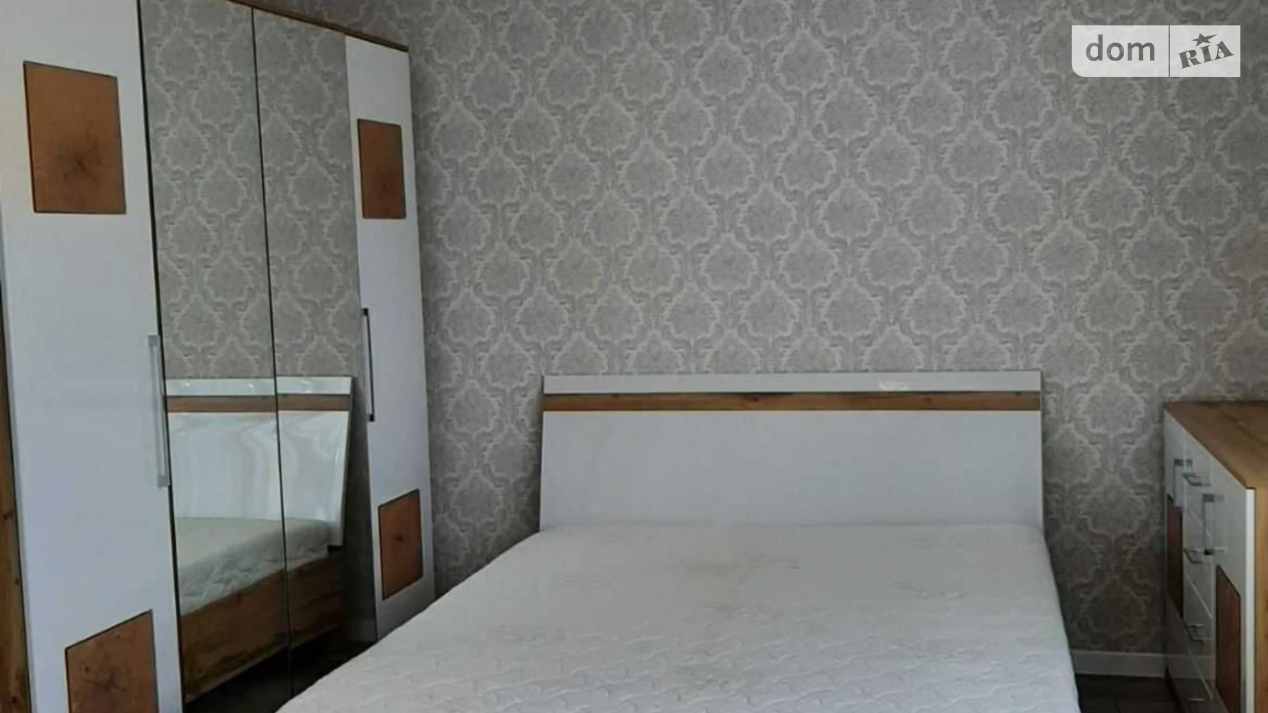 Сдается в аренду 2-комнатная квартира 62 кв. м в Одессе, ул. Академика Сахарова, 3 - фото 2