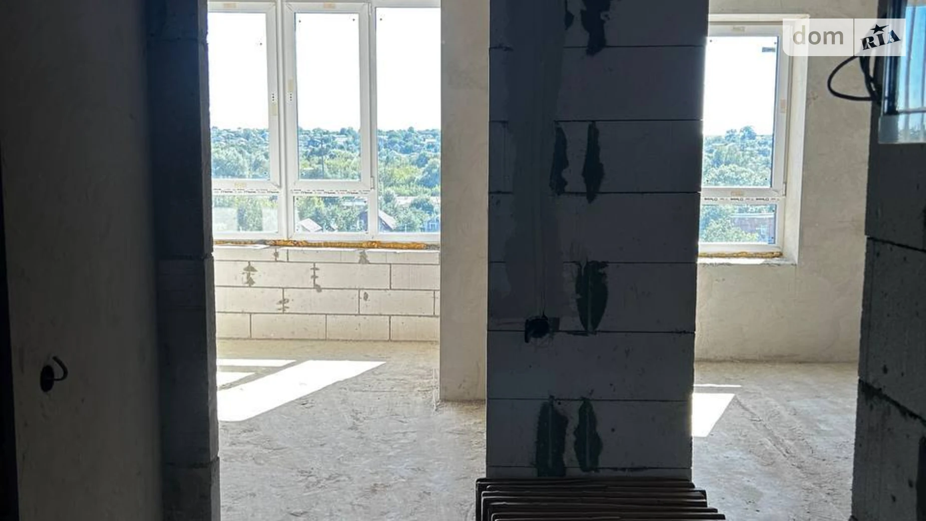 Продается 1-комнатная квартира 38.3 кв. м в Хмельницком, ул. Романа Шухевича(Курчатова), 8/2 - фото 2