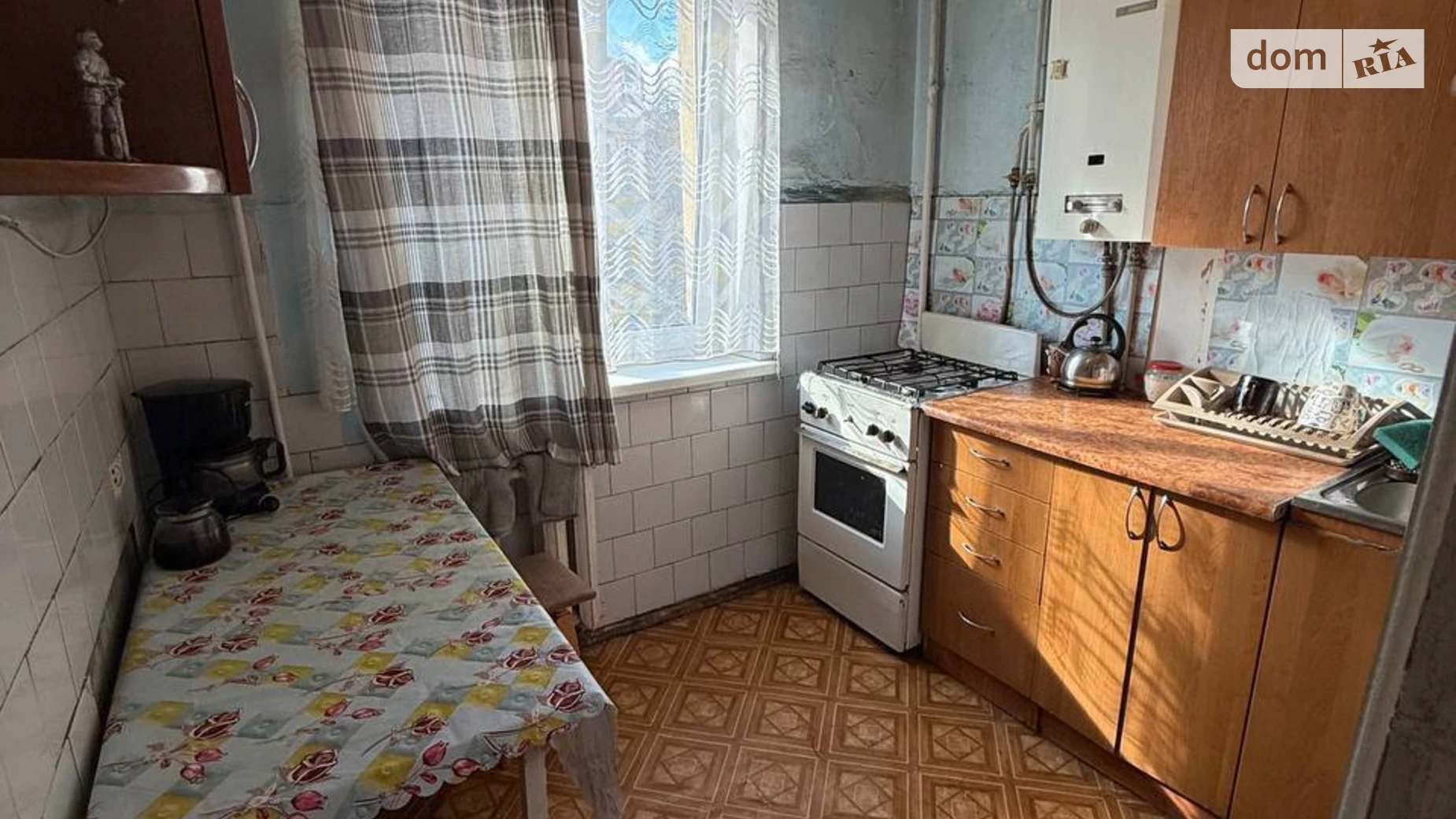 Продается 3-комнатная квартира 56 кв. м в Ивано-Франковске, ул. Данила Короля, 9 - фото 2