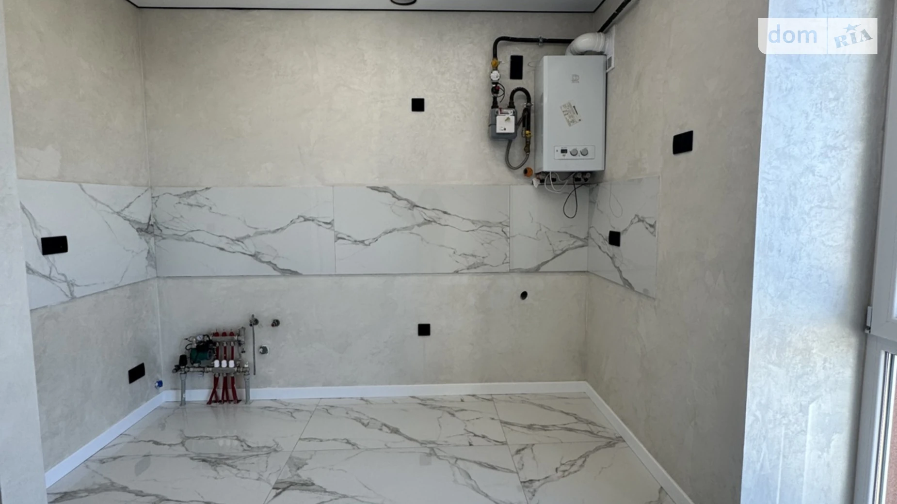 Продается 2-комнатная квартира 54 кв. м в Ивано-Франковске, ул. Кисилевской Ольги, 31 - фото 3