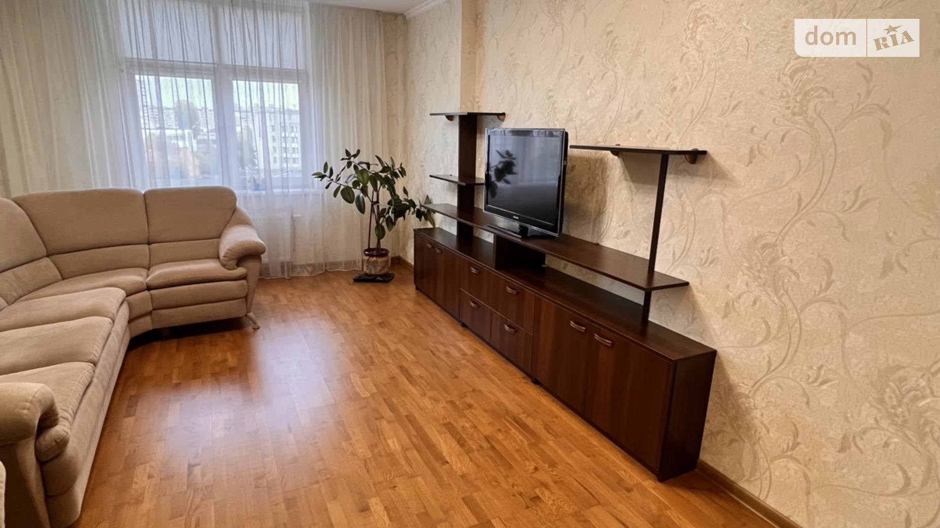 Продается 2-комнатная квартира 78.1 кв. м в Киеве, ул. Драгоманова, 40З - фото 2