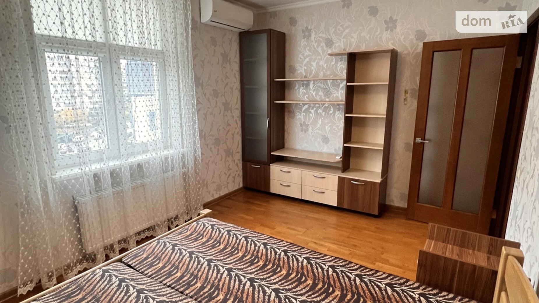 Продается 2-комнатная квартира 78.1 кв. м в Киеве, ул. Драгоманова, 40З - фото 5