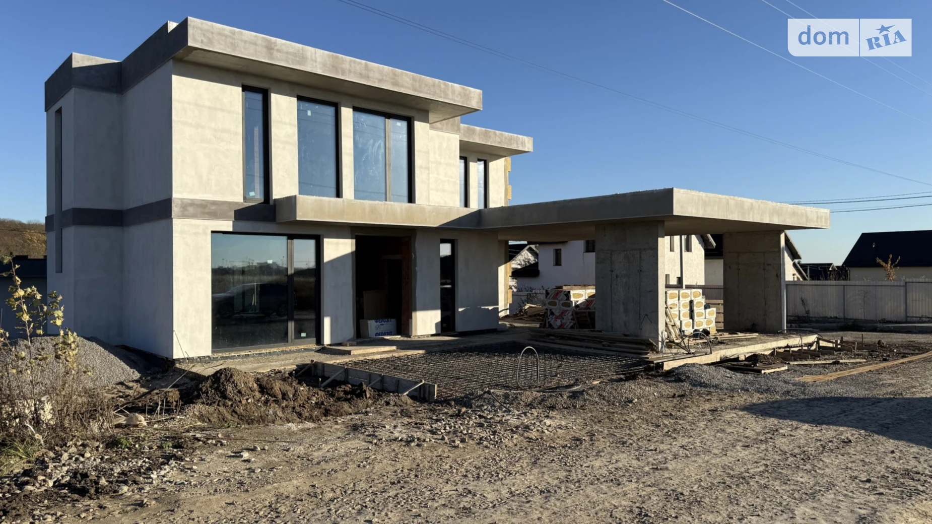 Продается дом на 2 этажа 280 кв. м с баней/сауной, цена: 330000 $ - фото 2