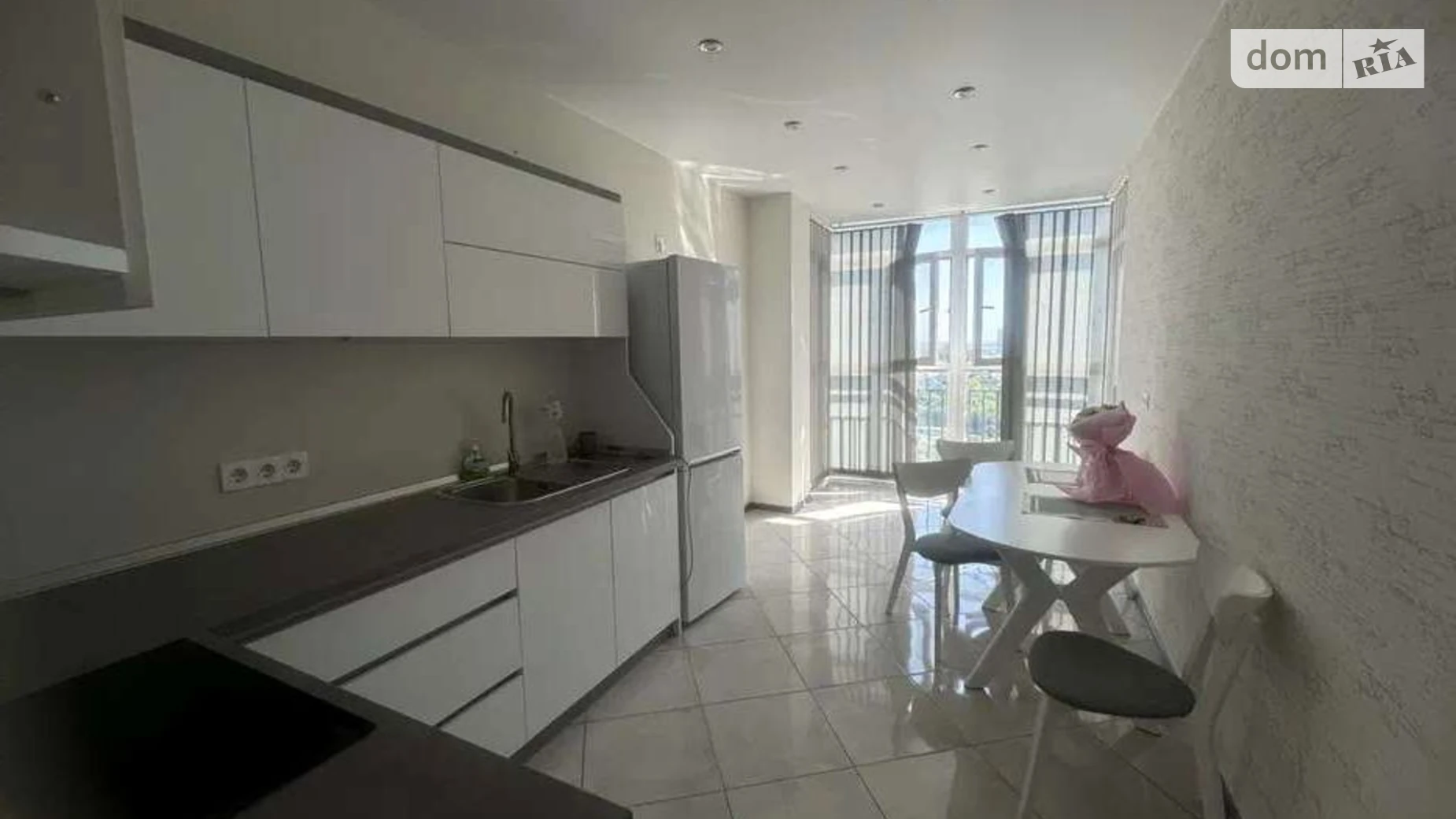 Здається в оренду 1-кімнатна квартира 47 кв. м у Одесі, вул. Жаботинського - фото 3