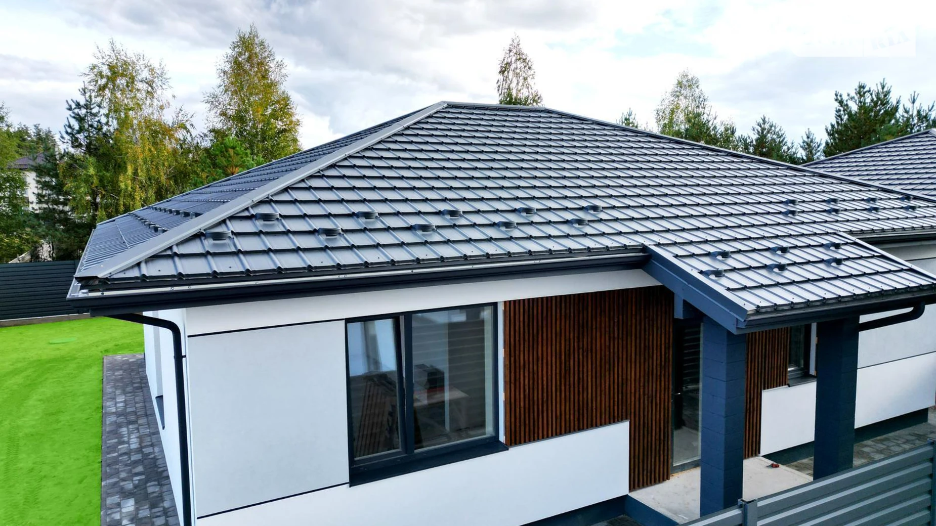 Продається одноповерховий будинок 85 кв. м з гаражем, цена: 99700 $ - фото 3