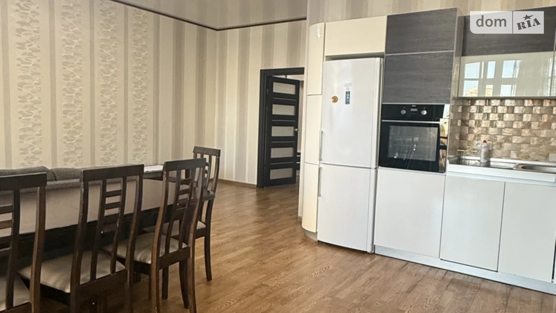 Сдается в аренду 1-комнатная квартира 90 кв. м в Одессе, ул. Армейская, 8Г - фото 2