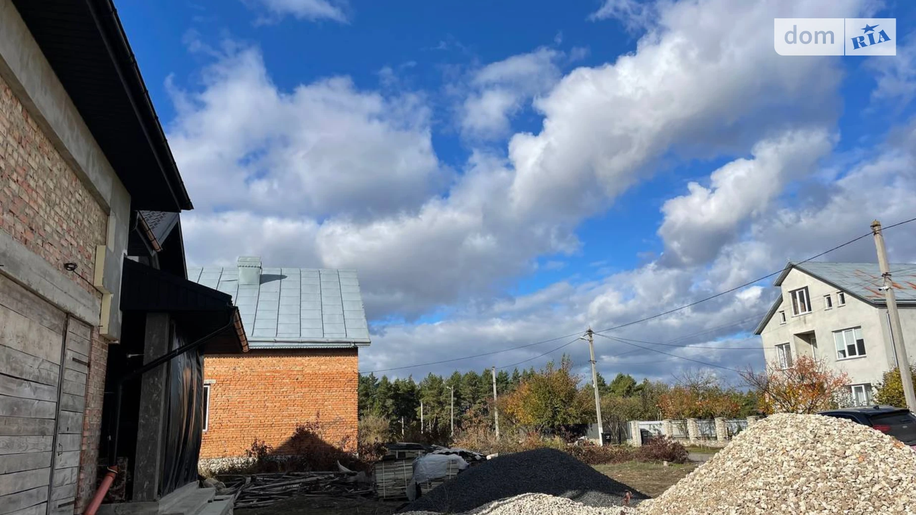 Продается дом на 2 этажа 240 кв. м с гаражом, цена: 100000 $ - фото 4