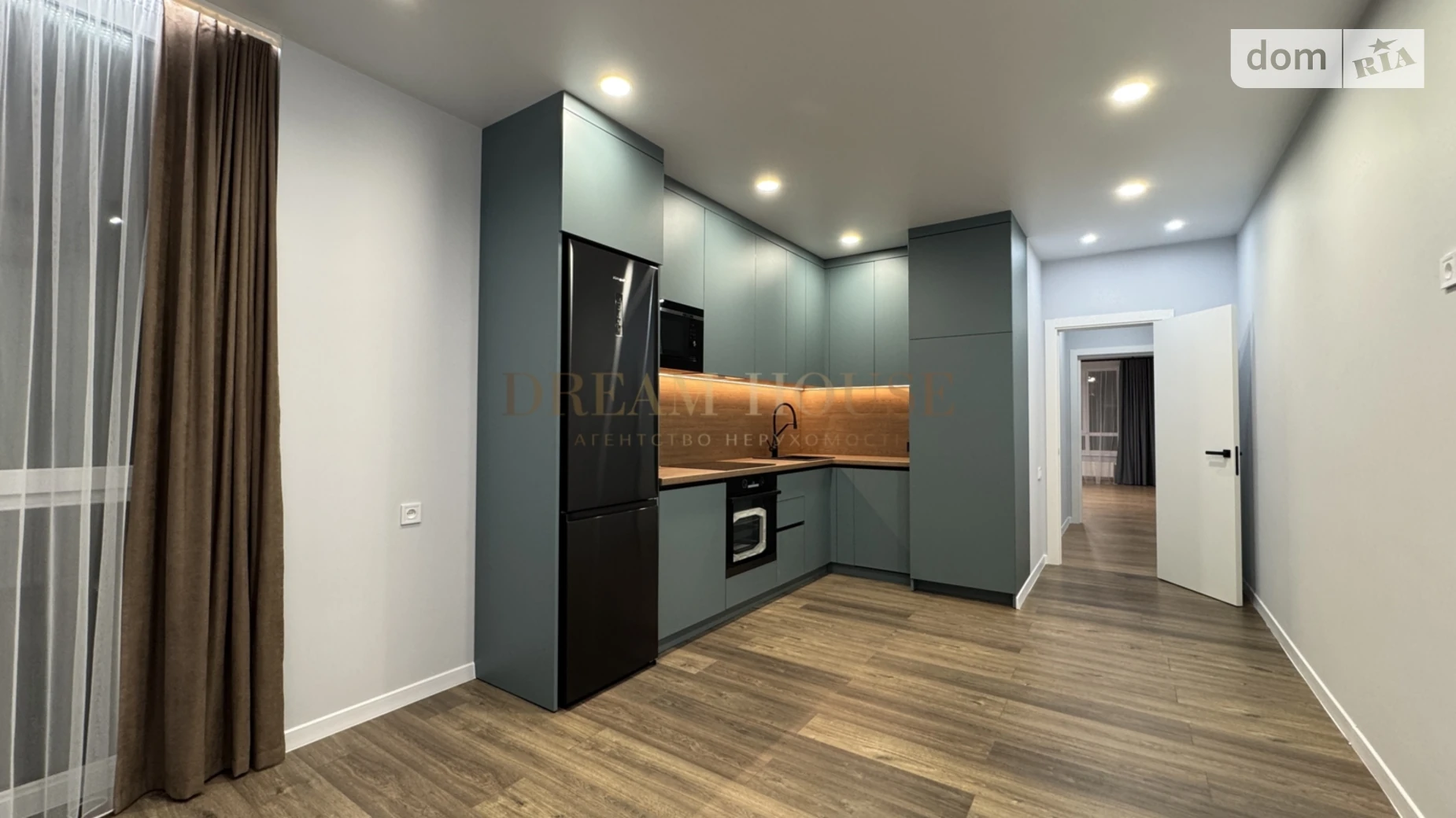 Продается 2-комнатная квартира 65.8 кв. м в Буче, бул. Леонида Бирюкова - фото 3