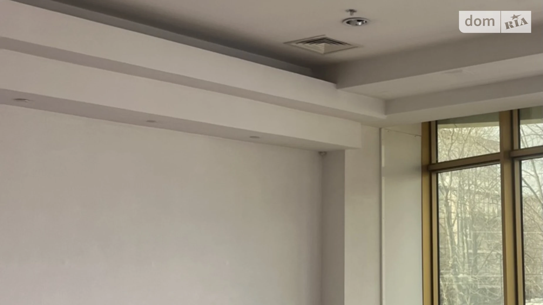 Сдается в аренду офис 57 кв. м в бизнес-центре, цена: 35340 грн - фото 2