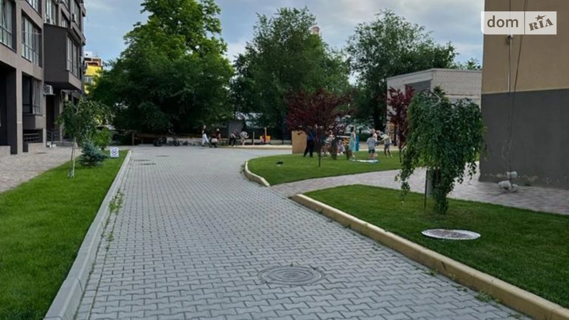 Продается 3-комнатная квартира 117 кв. м в Днепре, ул. Мандрыковская - фото 2