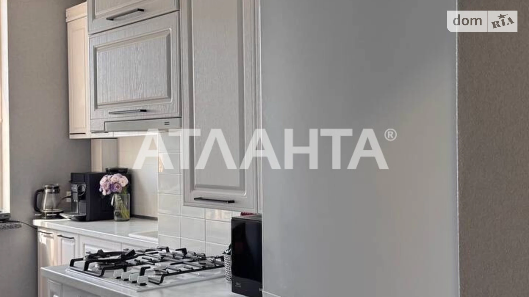 Продається 2-кімнатна квартира 72.8 кв. м у Львові, вул. Бігова - фото 2