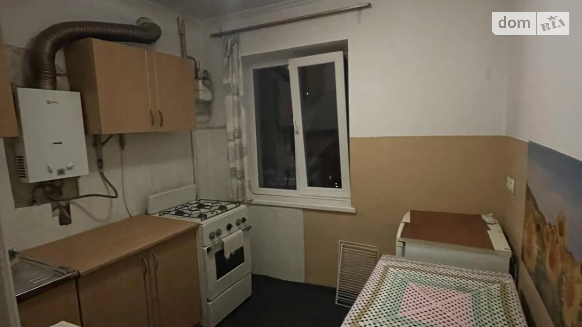 Продается 2-комнатная квартира 43 кв. м в Ужгороде, просп. Свободы, 63 - фото 3