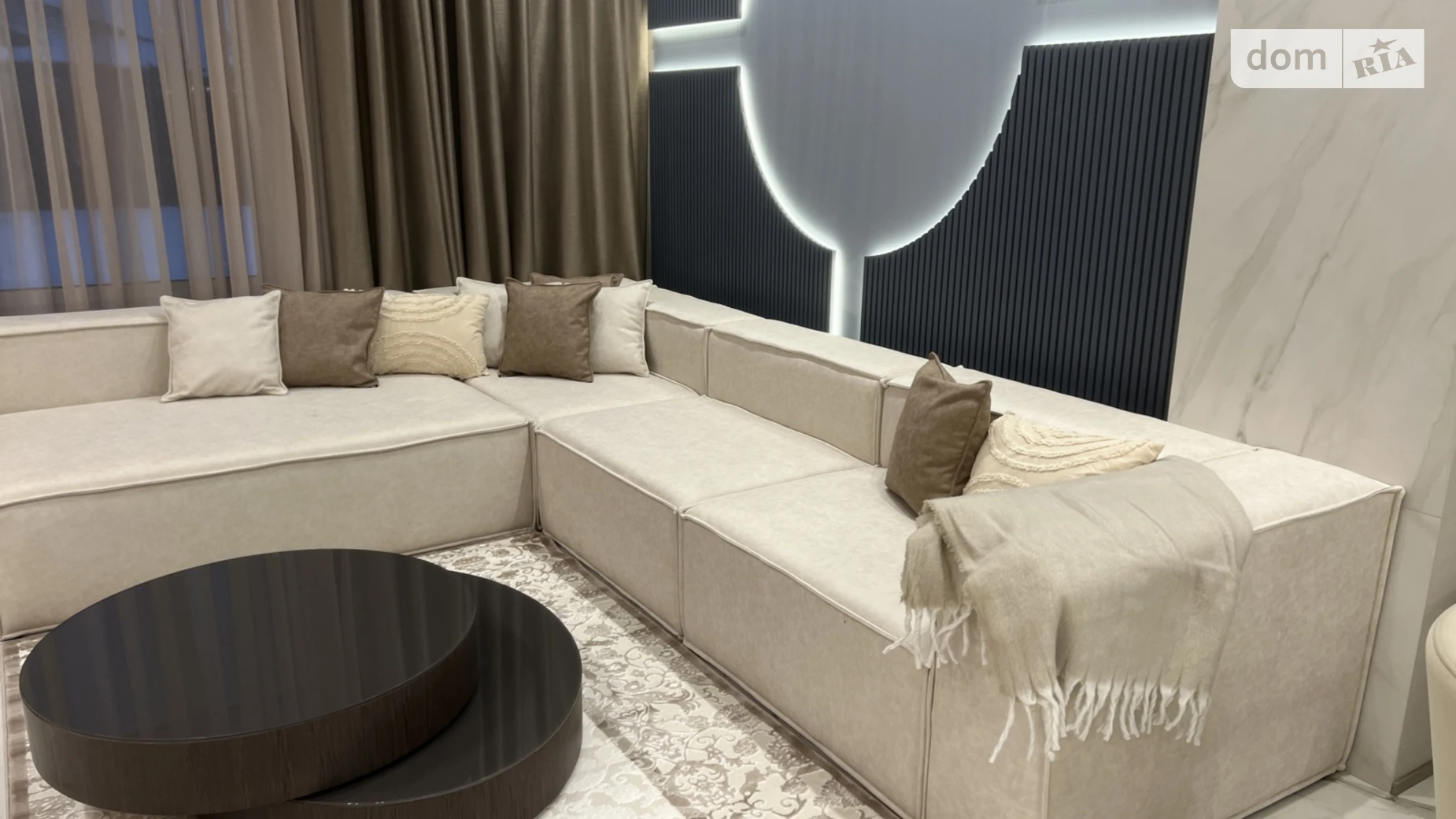 Сдается в аренду одноэтажный дом 200 кв. м с террасой, цена: 3500 $ - фото 3