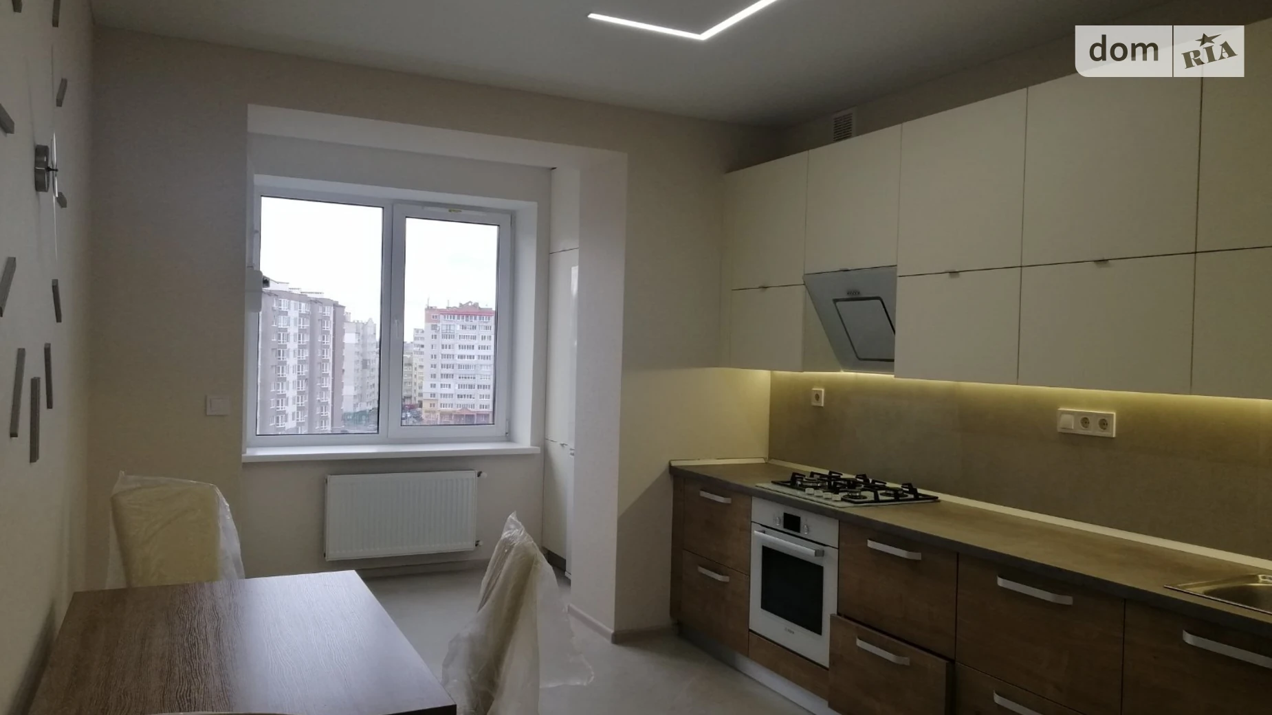 1-комнатная квартира 52 кв. м в Луцке - фото 2