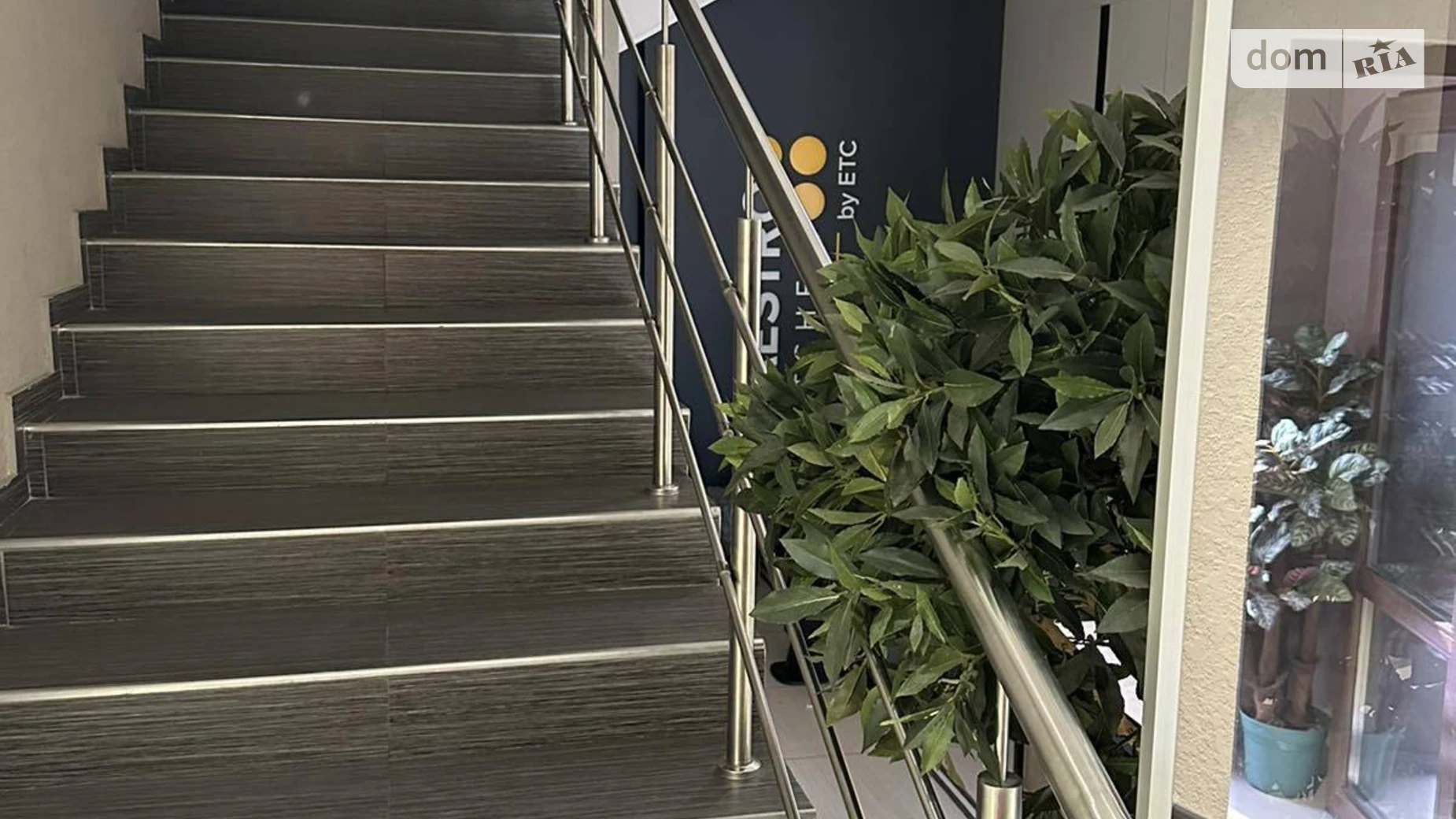 Здається в оренду приміщення вільного призначення 196.2 кв. м в 16-поверховій будівлі, цена: 2300 $ - фото 3