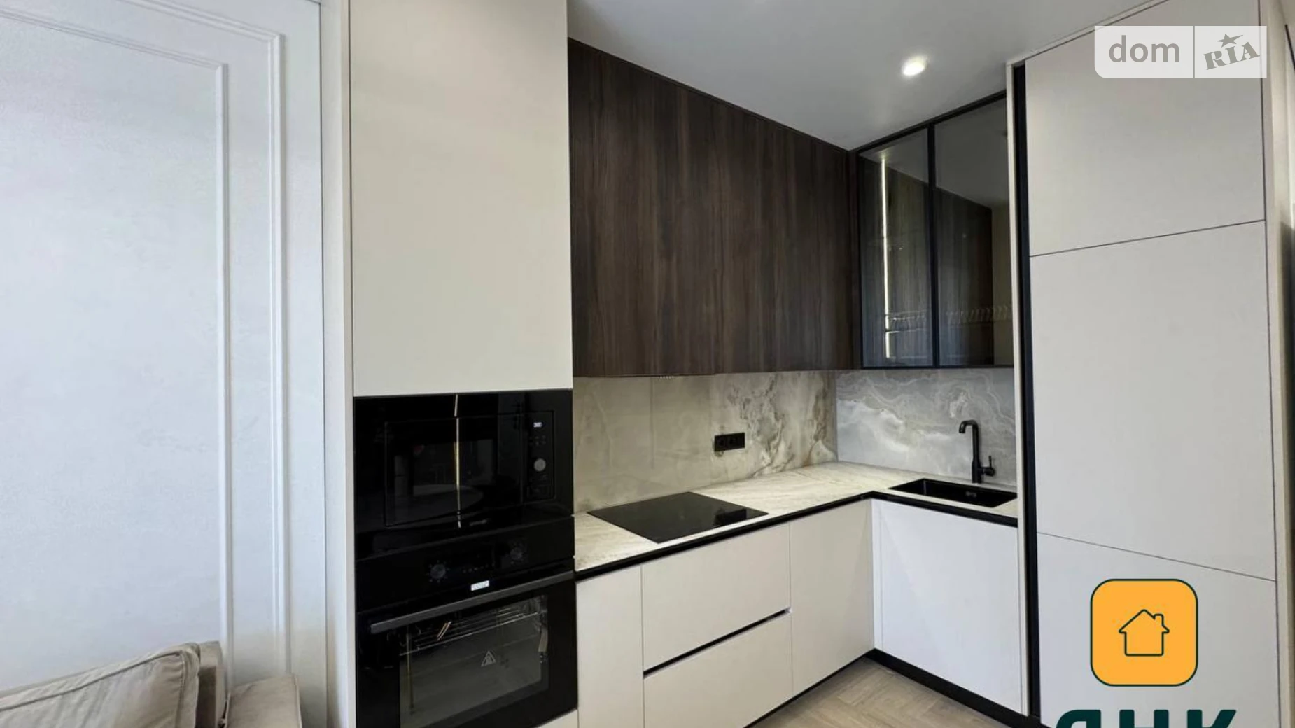 Продается 2-комнатная квартира 68 кв. м в Одессе, ул. Генуэзская, 1/1 - фото 4